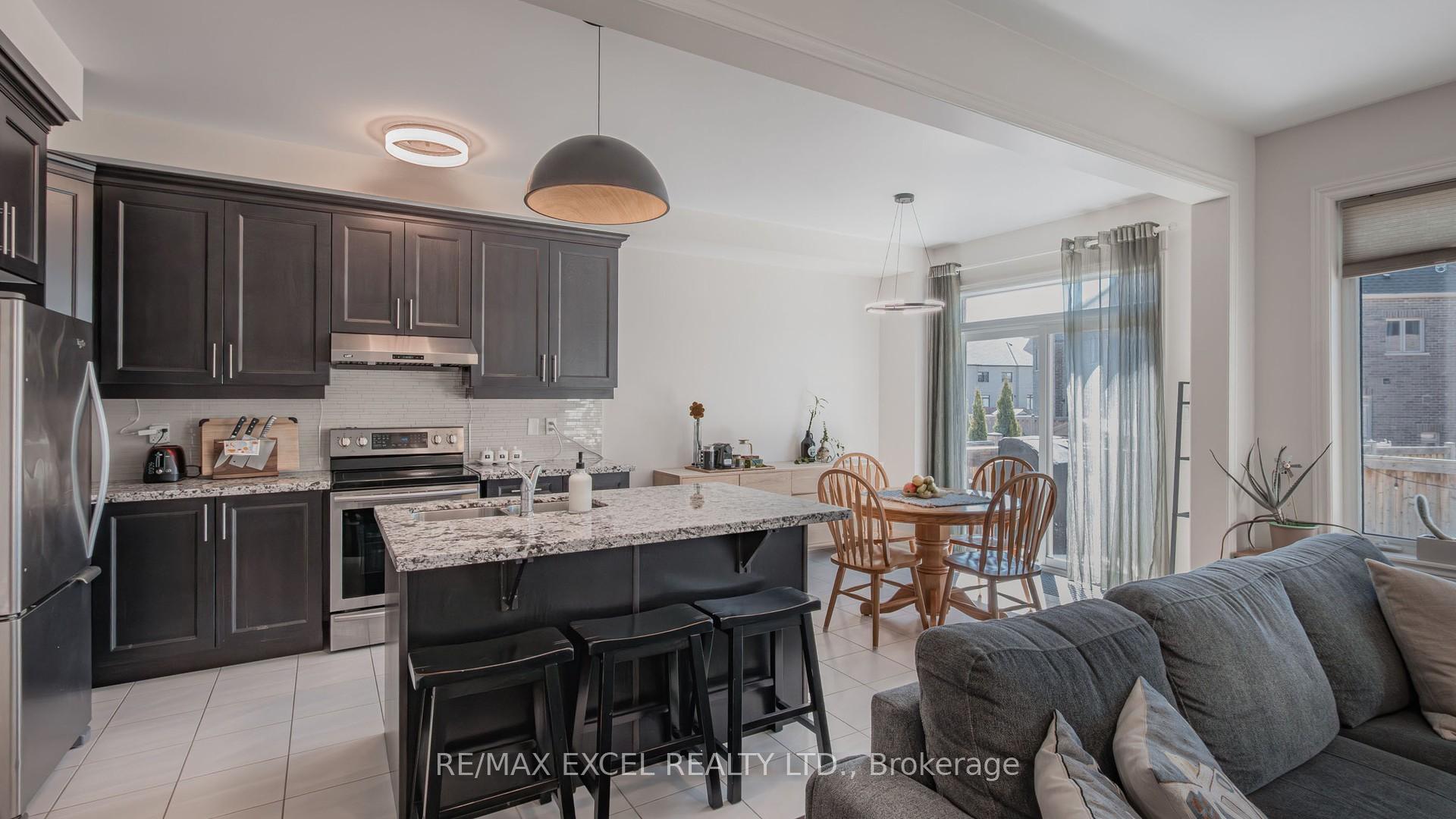 Photo 31 of 75 Chouinard Way, Aurora, Rural Aurora — HOMEH