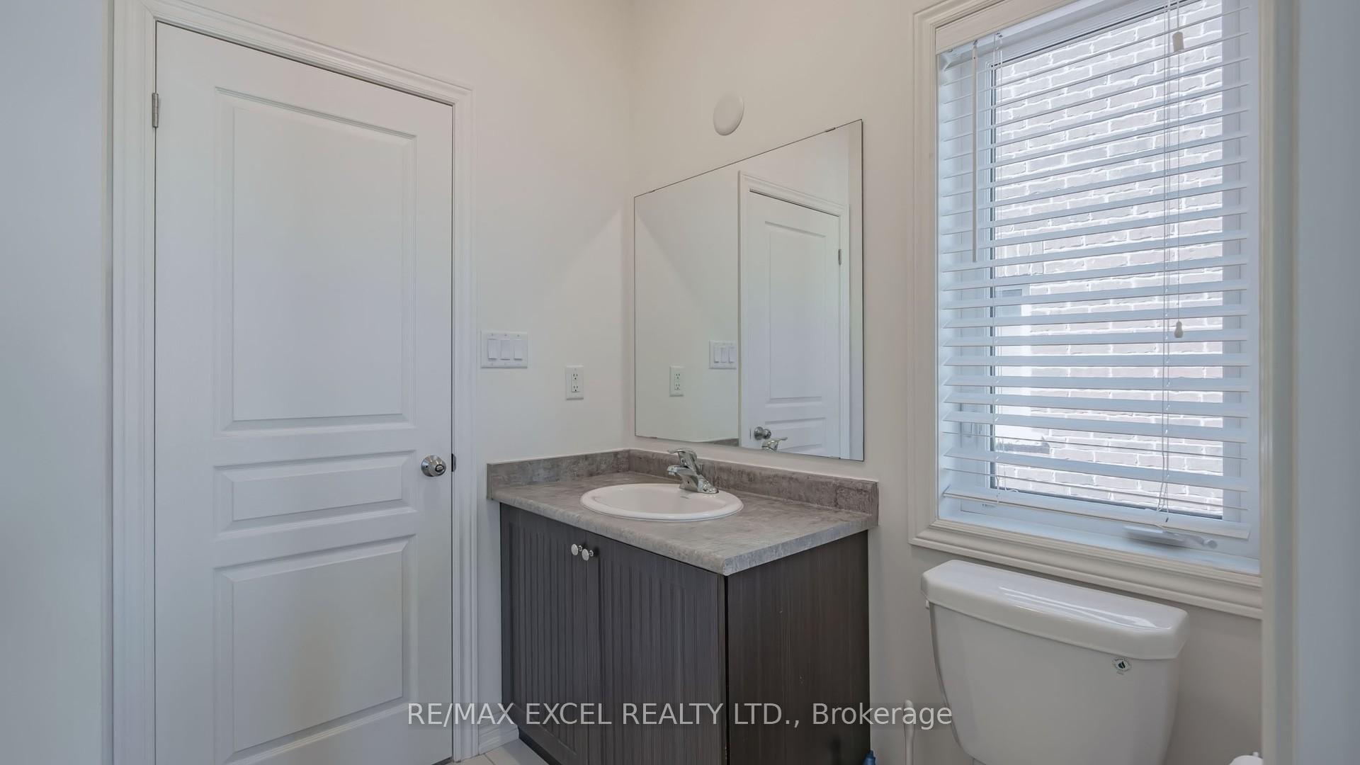 Photo 9 of 75 Chouinard Way, Aurora, Rural Aurora — HOMEH