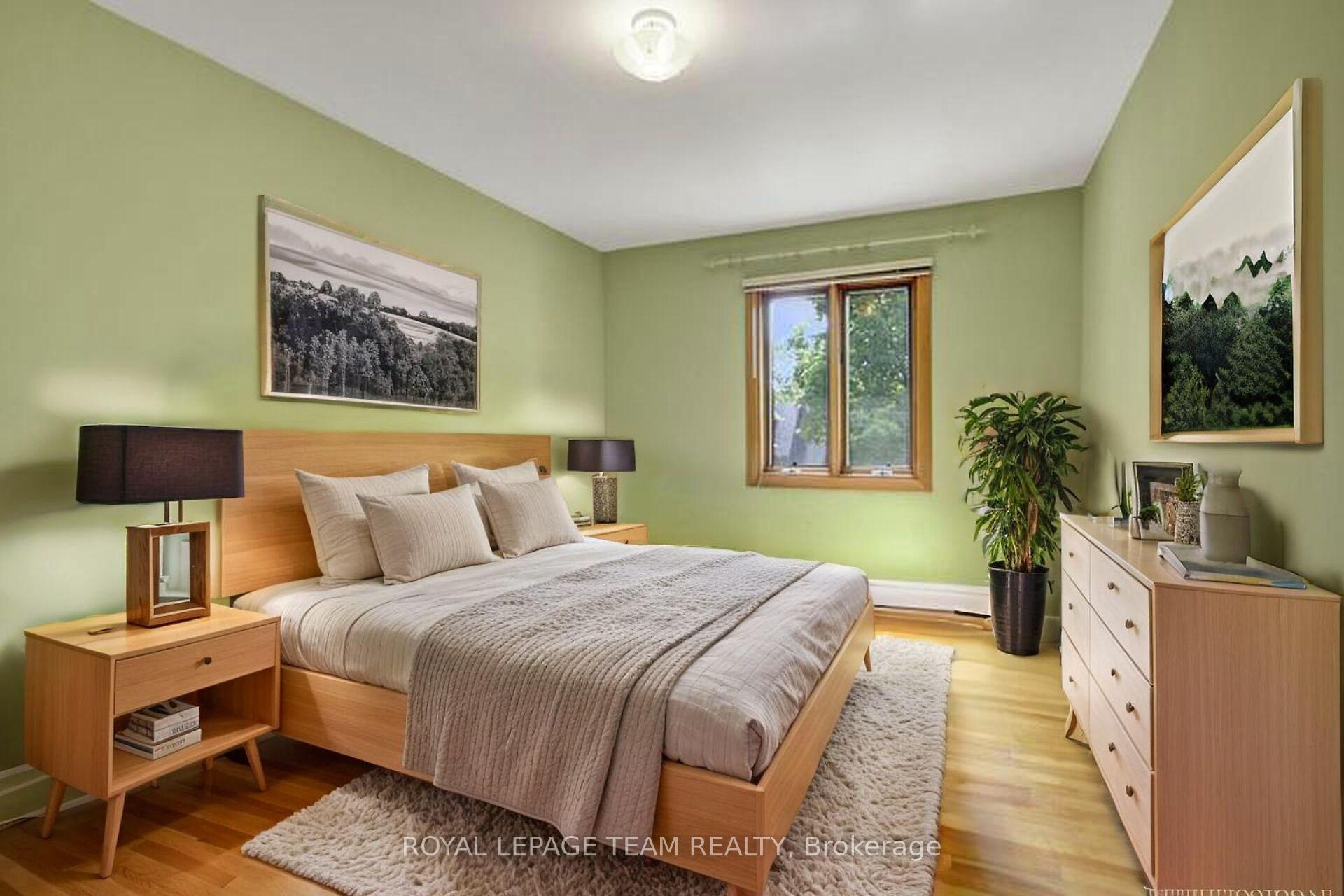 Photo 7 of 511 Mansfield Avenue, Ottawa, McKellar/Highland — HOMEH