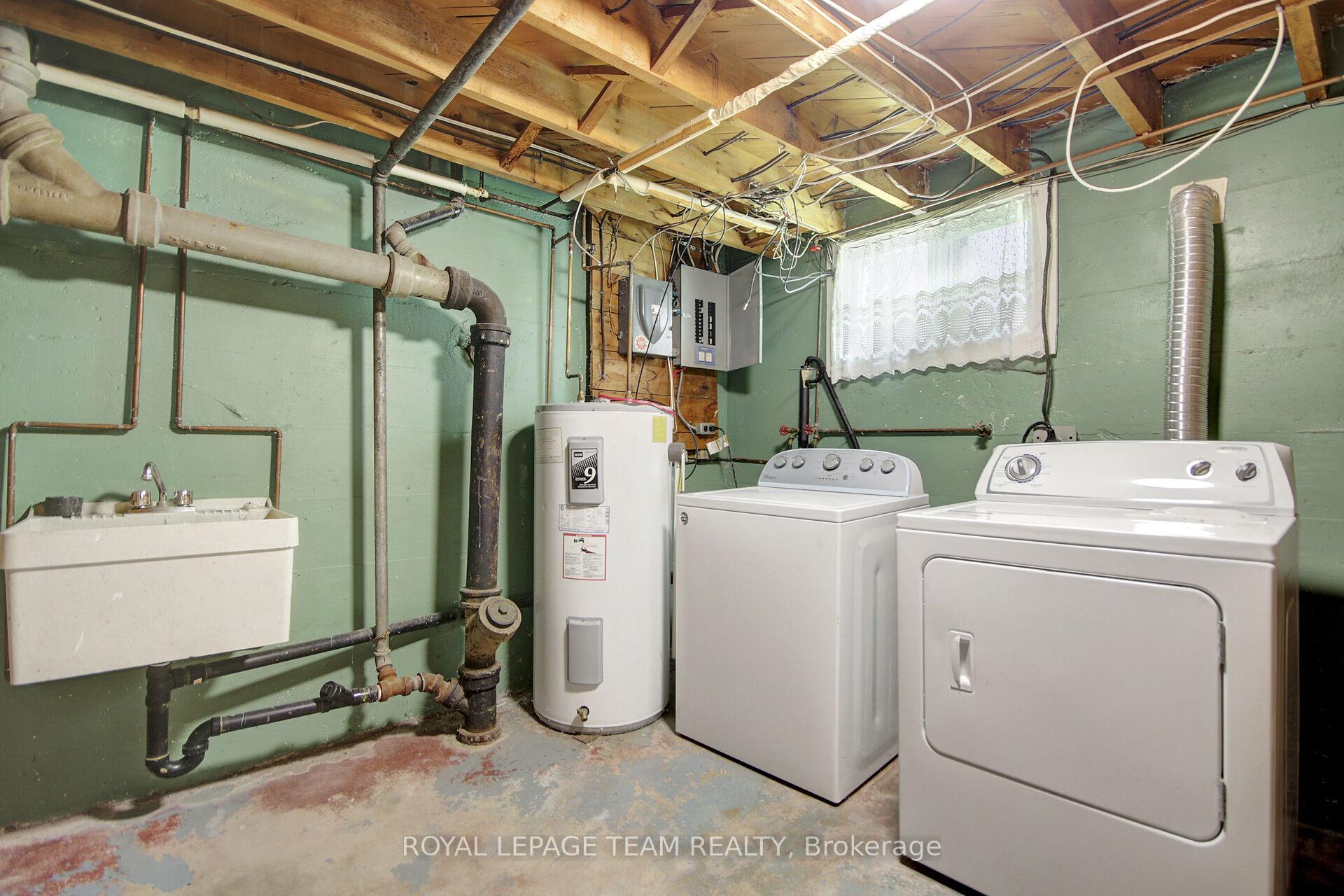 Photo 21 of 511 Mansfield Avenue, Ottawa, McKellar/Highland — HOMEH