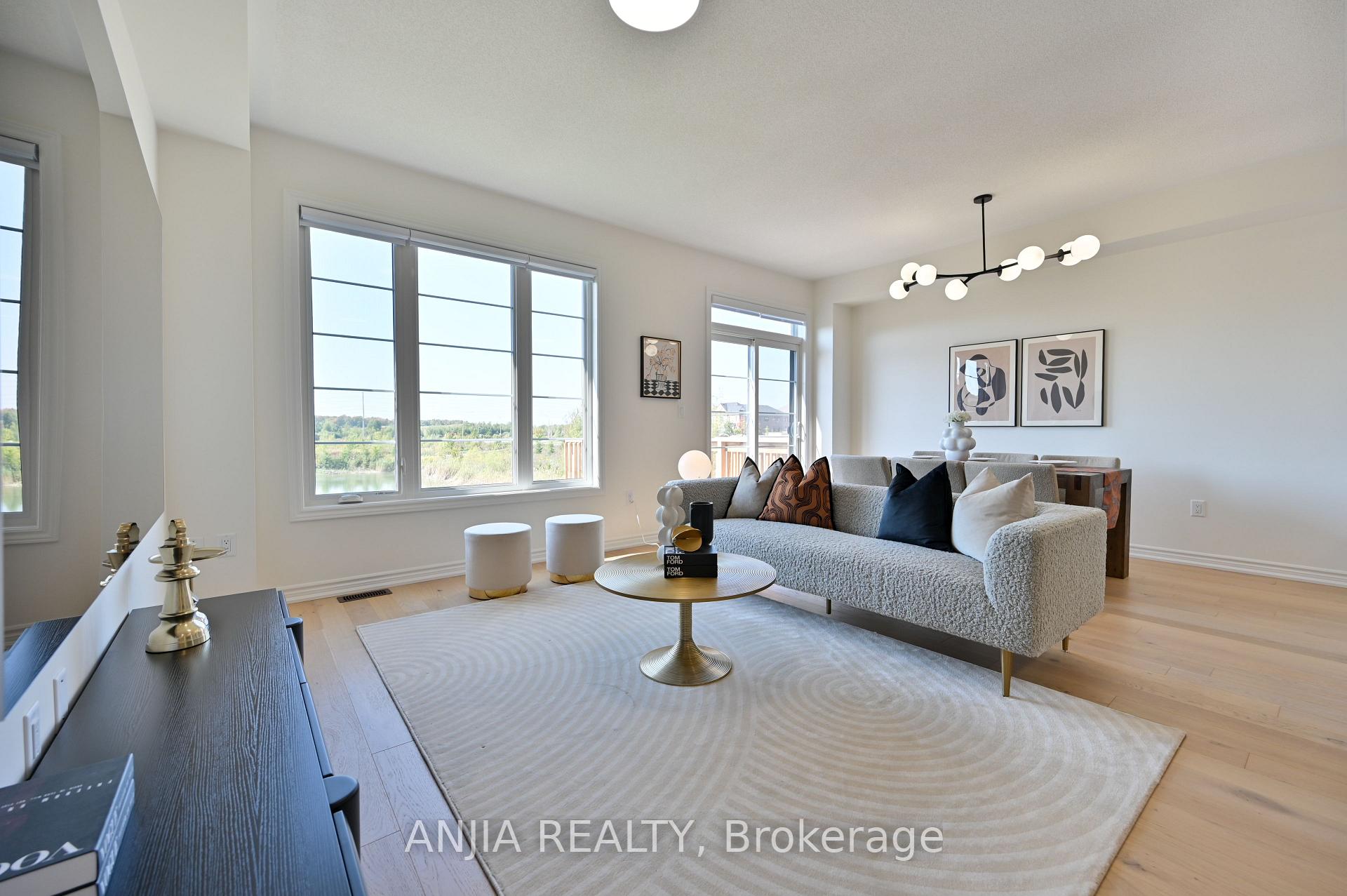 Photo 12 of 16 Velvet Drive, Whitby, Rural Whitby — HOMEH