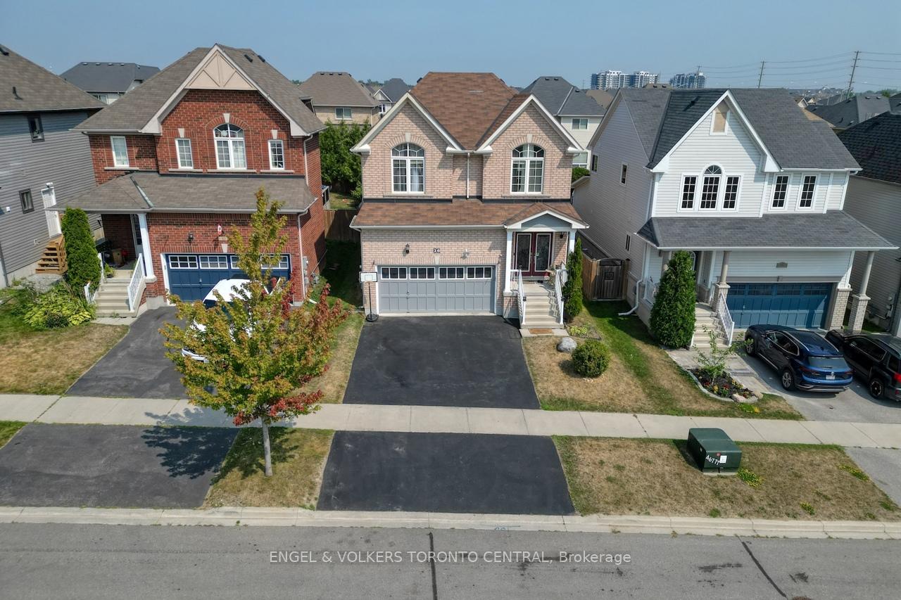 Photo 6 of 26 McPhail Avenue, Clarington, Bowmanville — HOMEH