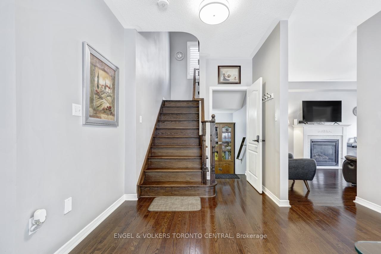 Photo 22 of 26 McPhail Avenue, Clarington, Bowmanville — HOMEH
