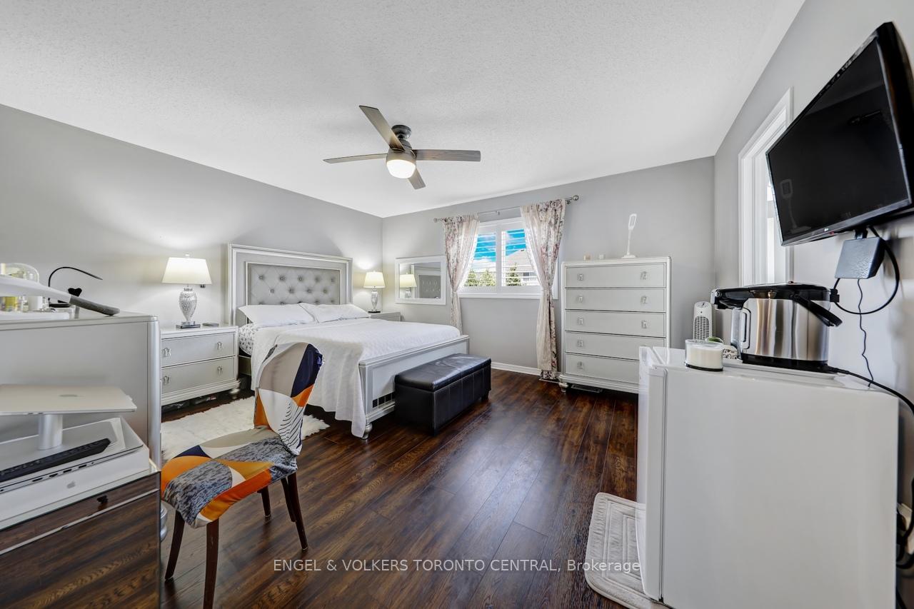 Photo 20 of 26 McPhail Avenue, Clarington, Bowmanville — HOMEH