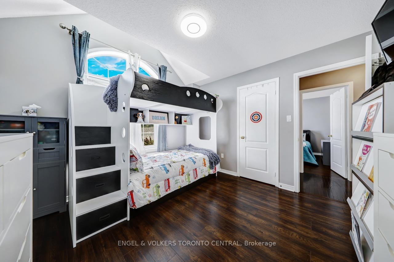 Photo 26 of 26 McPhail Avenue, Clarington, Bowmanville — HOMEH