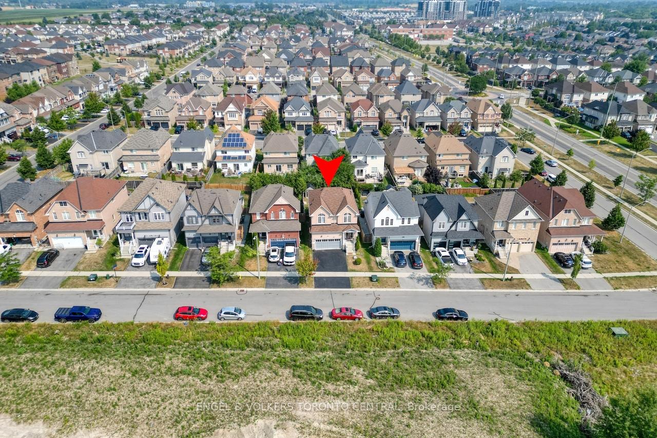 Photo 39 of 26 McPhail Avenue, Clarington, Bowmanville — HOMEH