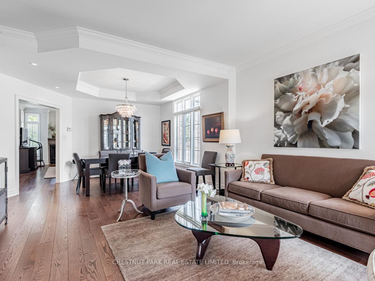 Photo 7 of 86 Forest Lane Drive, Vaughan, Beverley Glen — HOMEH