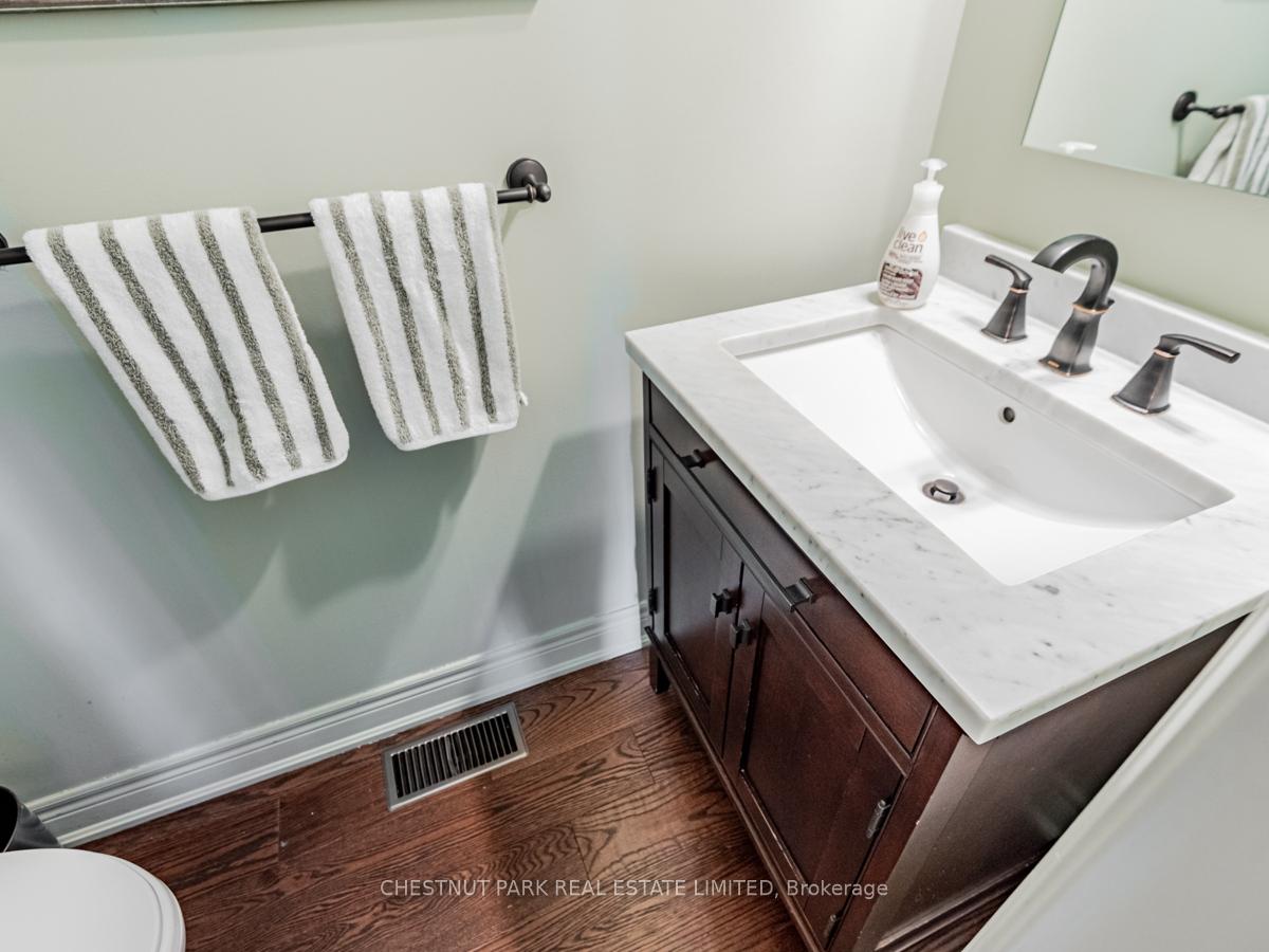 Photo 10 of 86 Forest Lane Drive, Vaughan, Beverley Glen — HOMEH