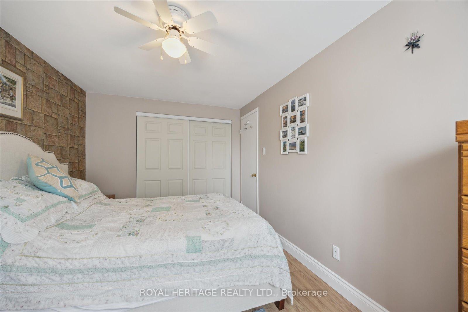 Photo 17 of 947 Harding Street, Whitby, Downtown Whitby — HOMEH