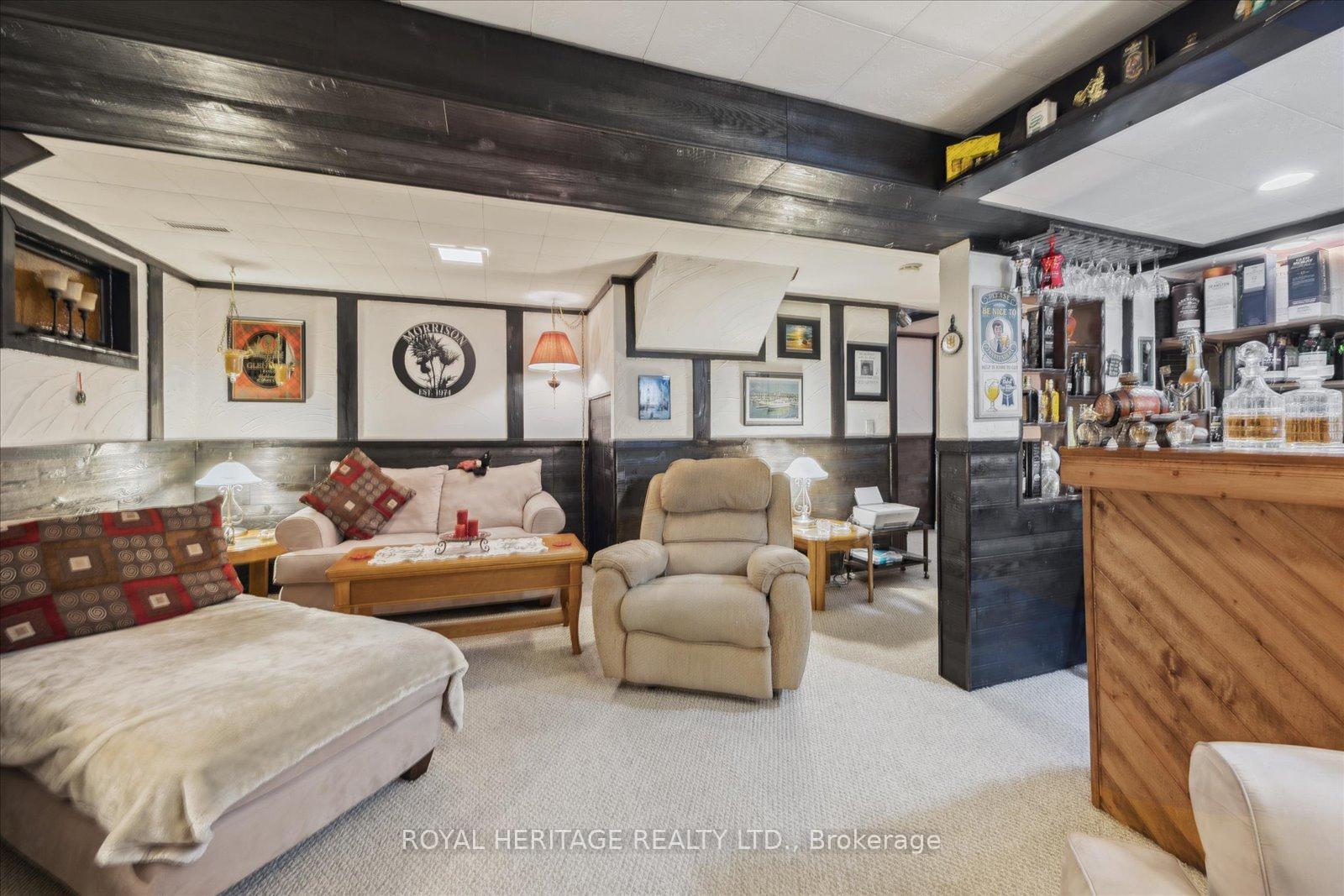 Photo 26 of 947 Harding Street, Whitby, Downtown Whitby — HOMEH