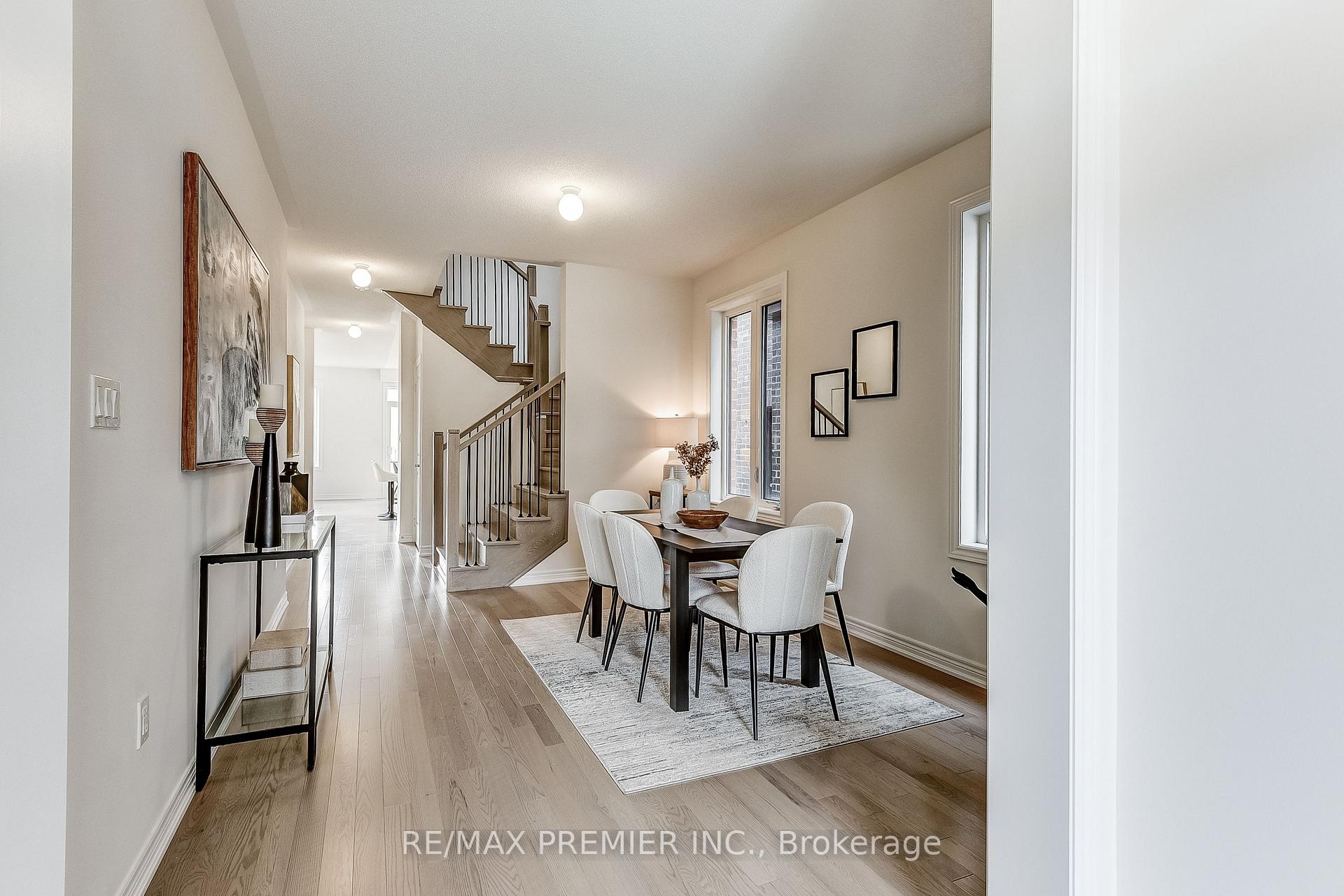 Photo 4 of 1267 Talisman Manor, Pickering, Rural Pickering — HOMEH