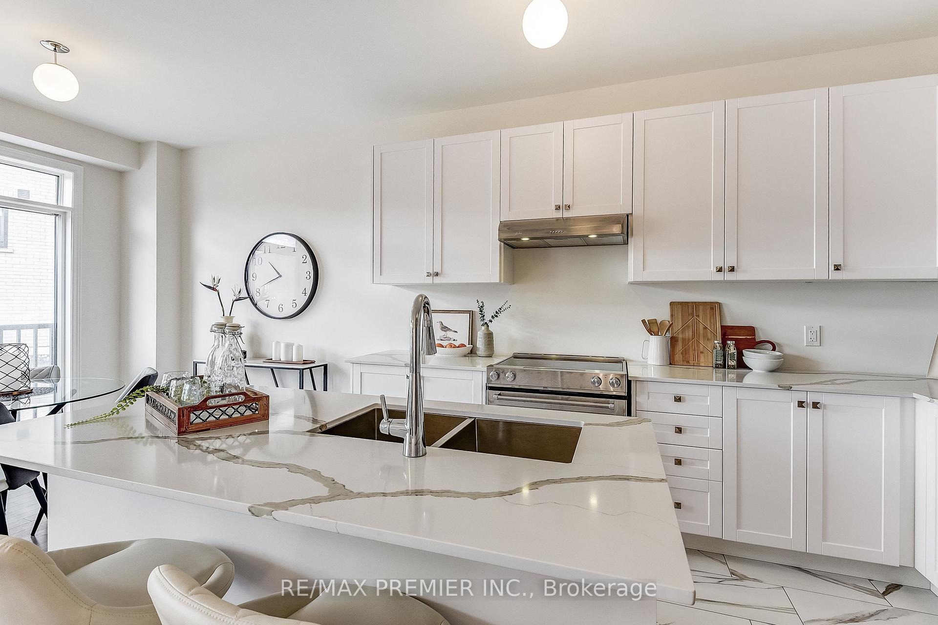 Photo 17 of 1267 Talisman Manor, Pickering, Rural Pickering — HOMEH