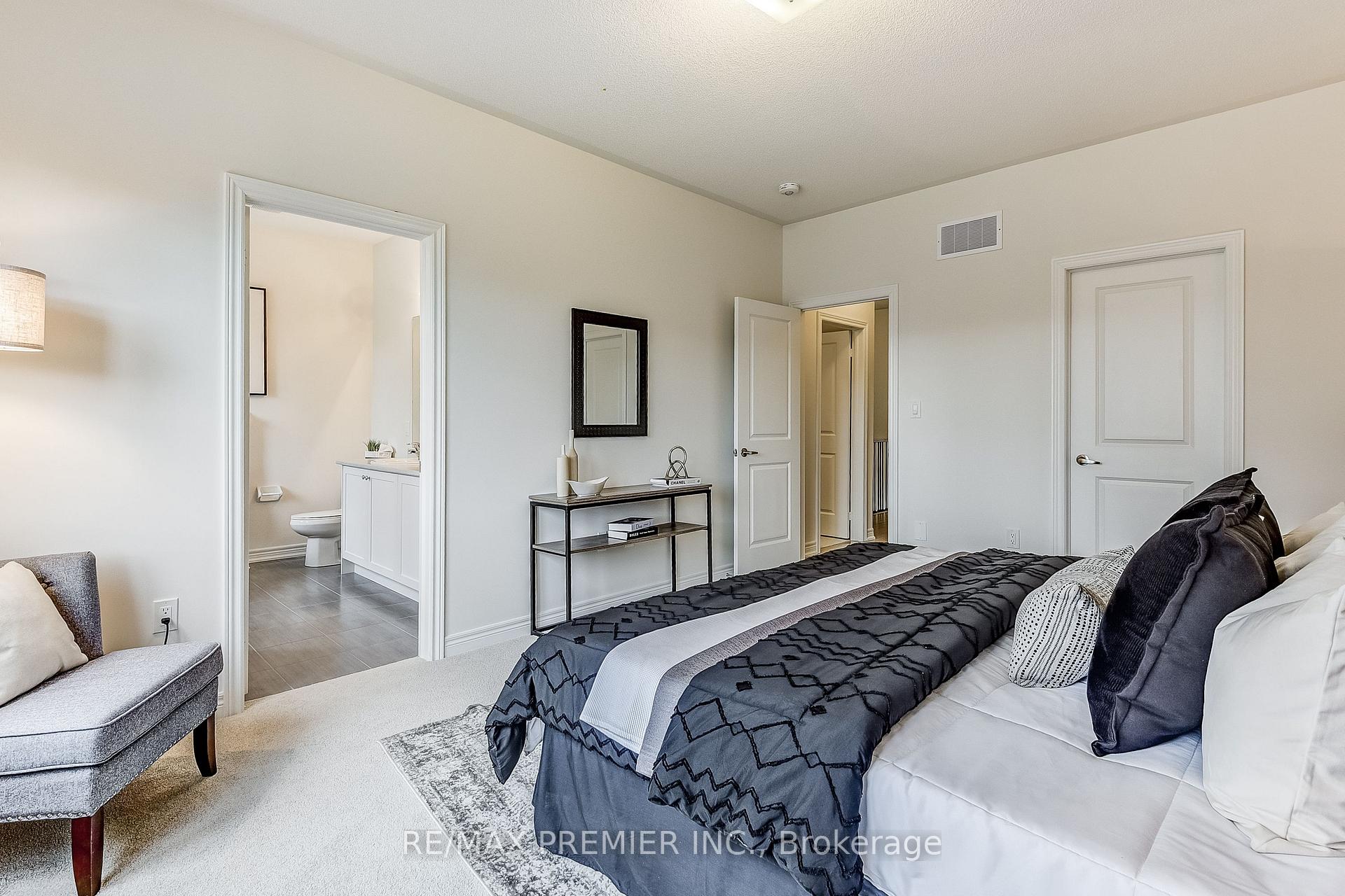 Photo 22 of 1267 Talisman Manor, Pickering, Rural Pickering — HOMEH