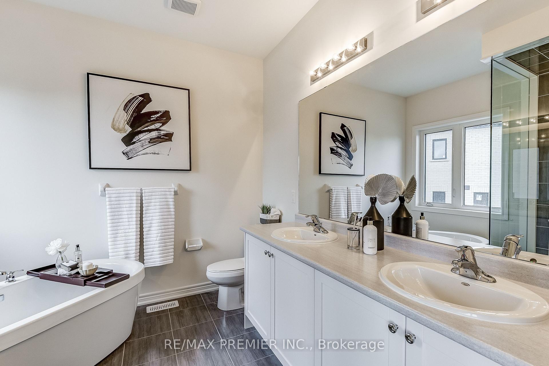 Photo 35 of 1267 Talisman Manor, Pickering, Rural Pickering — HOMEH