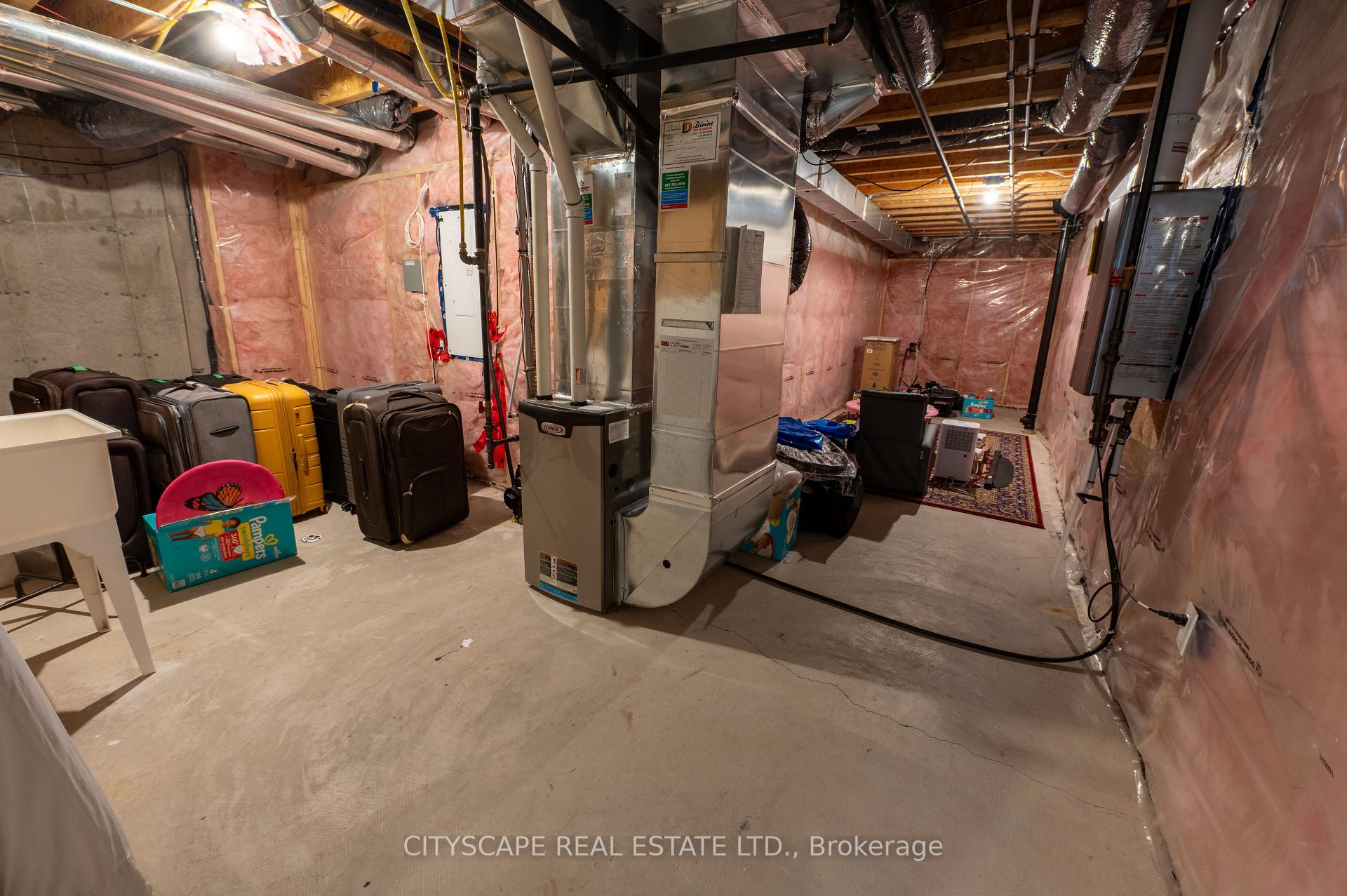 Photo 36 of 174 Joshua Street, Ottawa, Mer Bleue/Bradley Estates/Anderson Park — HOMEH