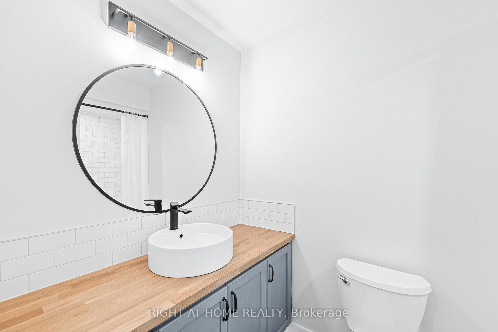 Photo 41 of Unit 13, 8777 Dufferin Street, Vaughan, Patterson — HOMEH