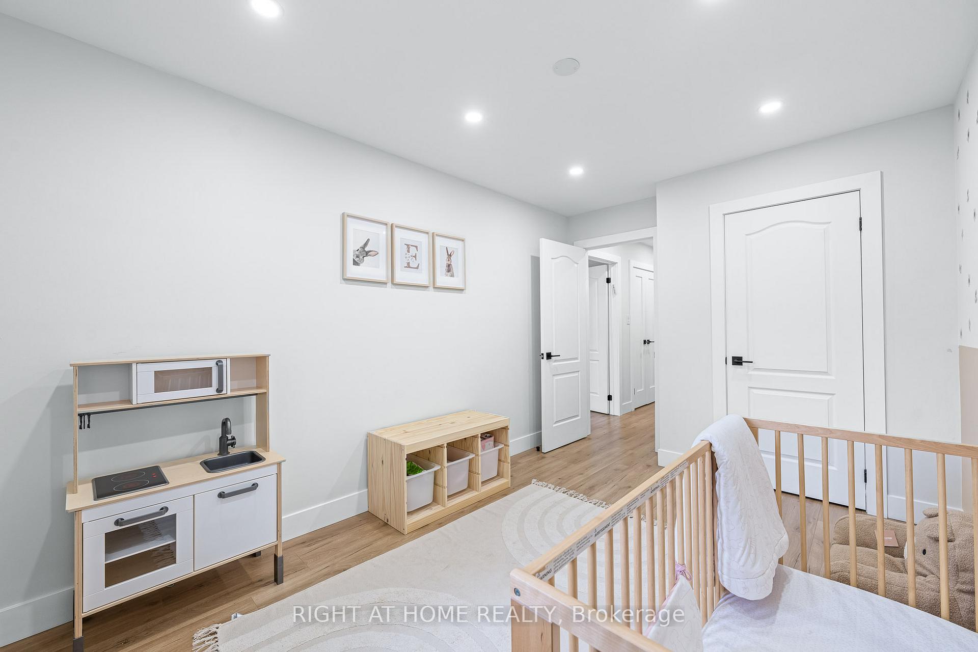 Photo 29 of Unit 13, 8777 Dufferin Street, Vaughan, Patterson — HOMEH