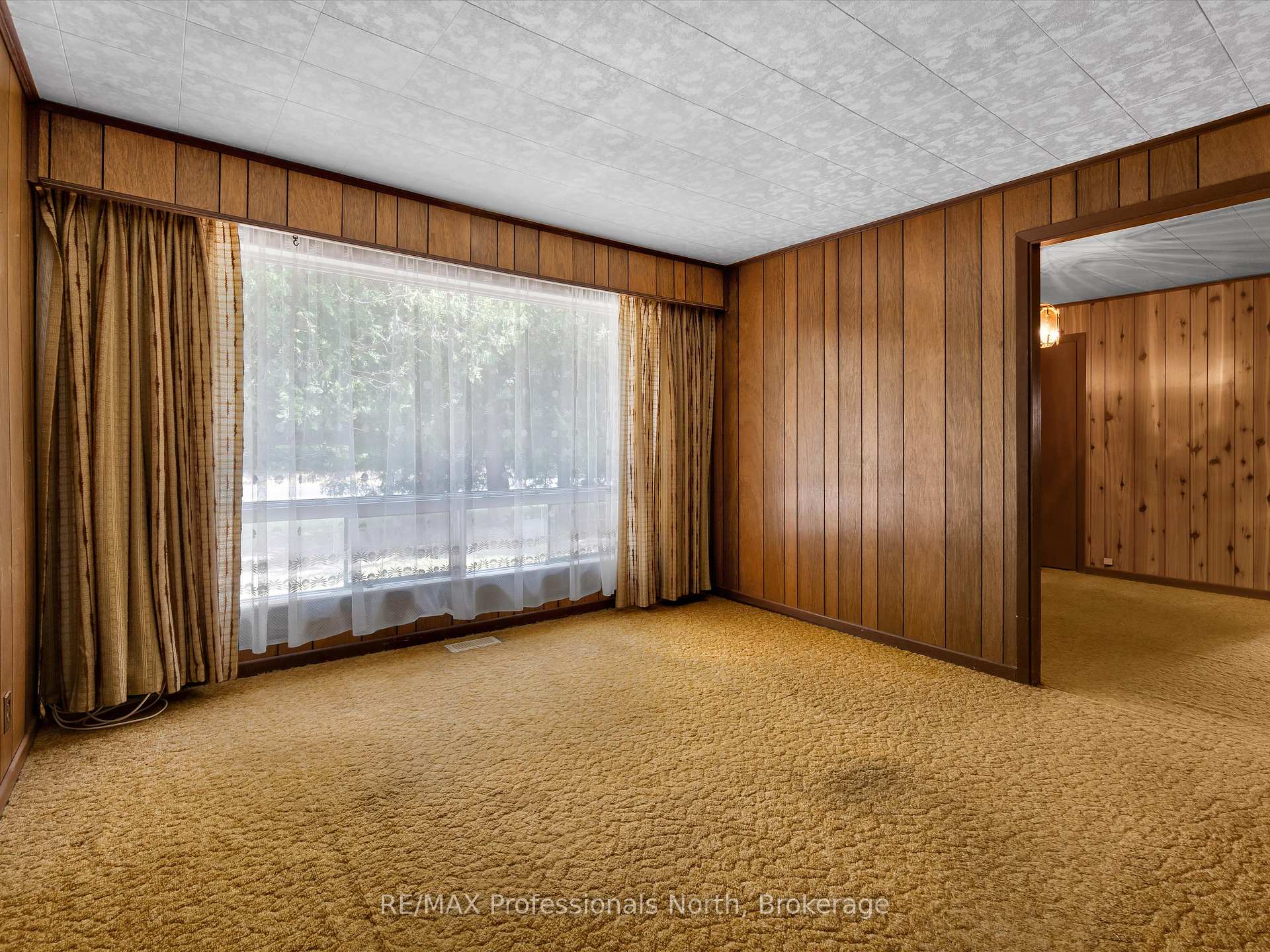 Photo 11 of 1716 Gravenhurst Parkway, Gravenhurst, Muskoka (S) — HOMEH