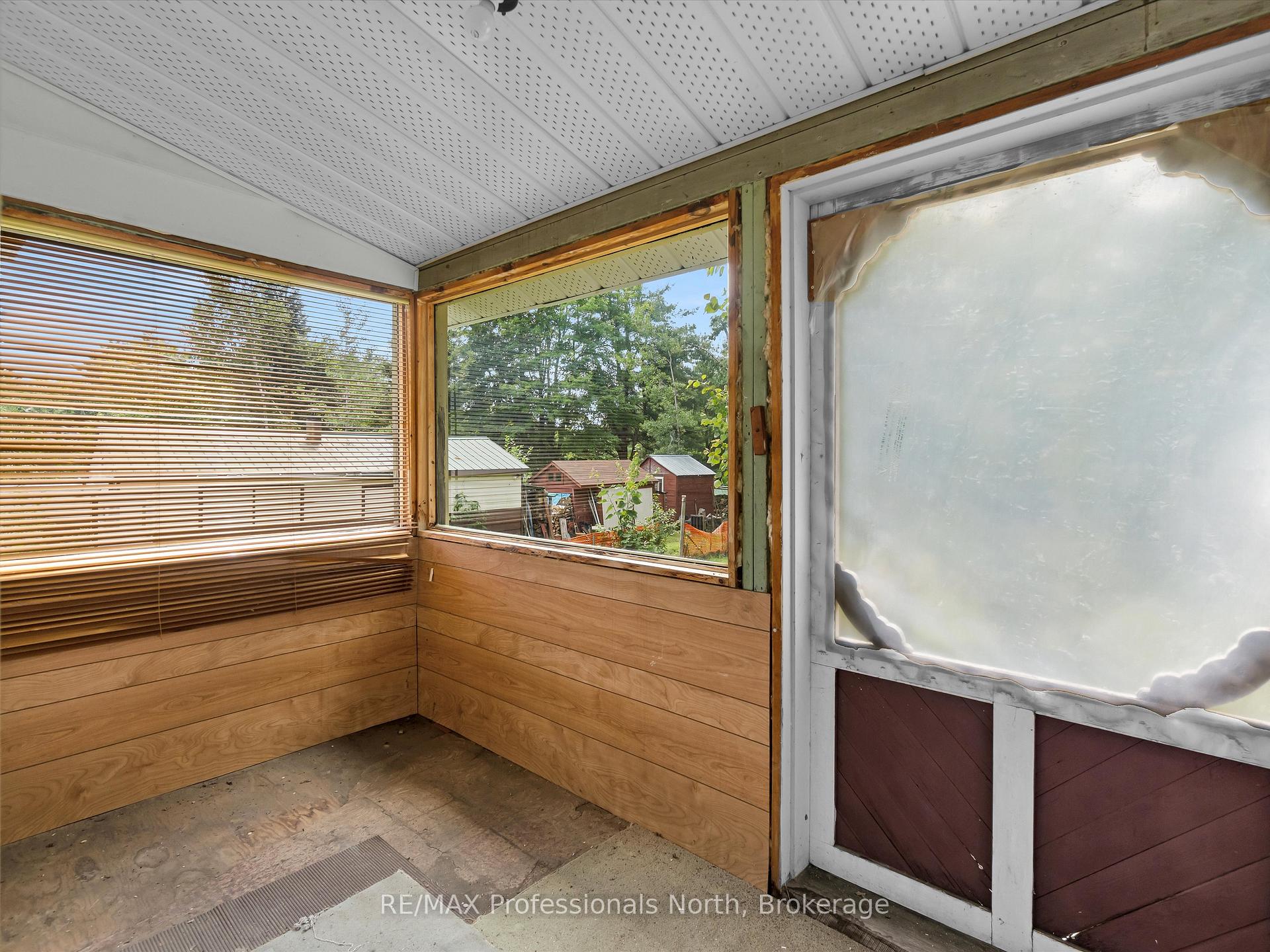 Photo 17 of 1716 Gravenhurst Parkway, Gravenhurst, Muskoka (S) — HOMEH