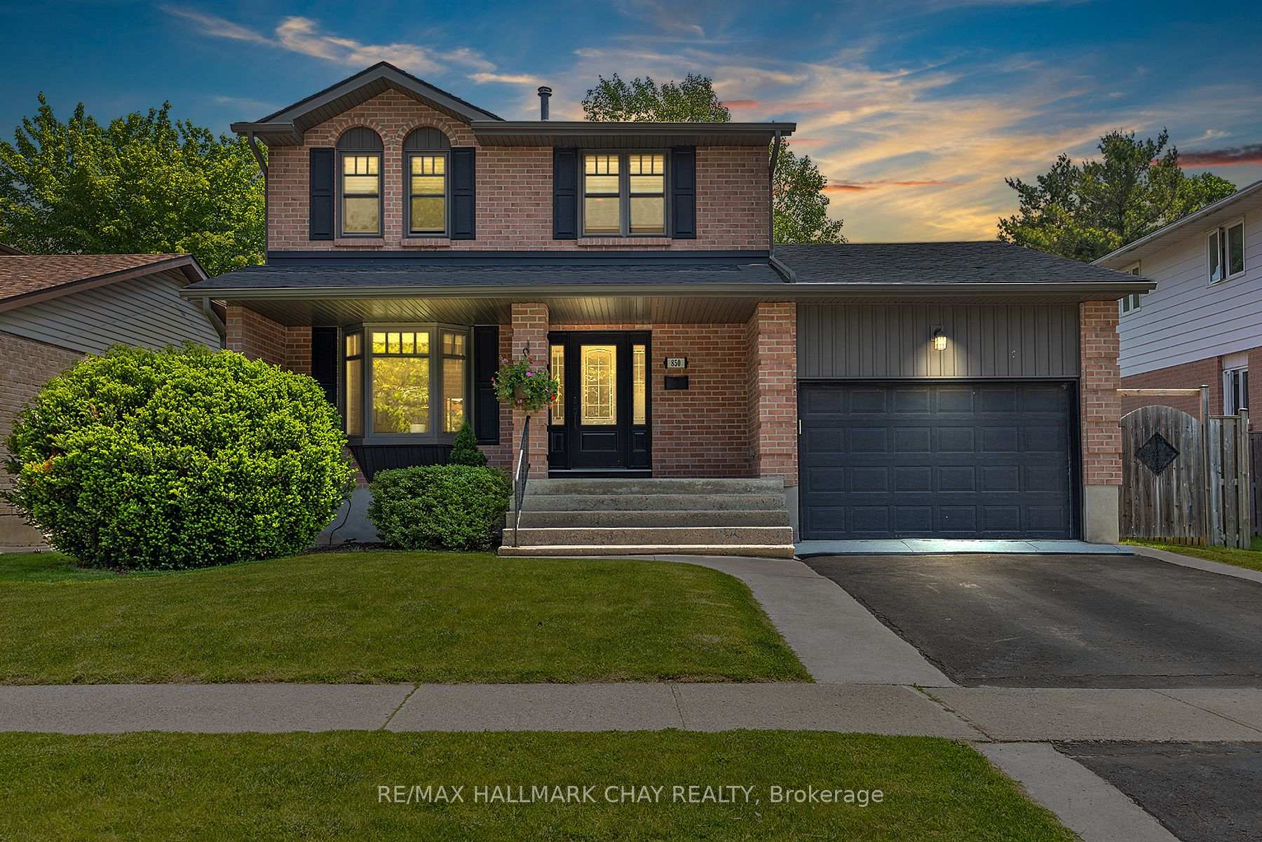Photo 1 of 850 Rowantree Crescent, Kingston, North of Taylor-Kidd Blvd — HOMEH