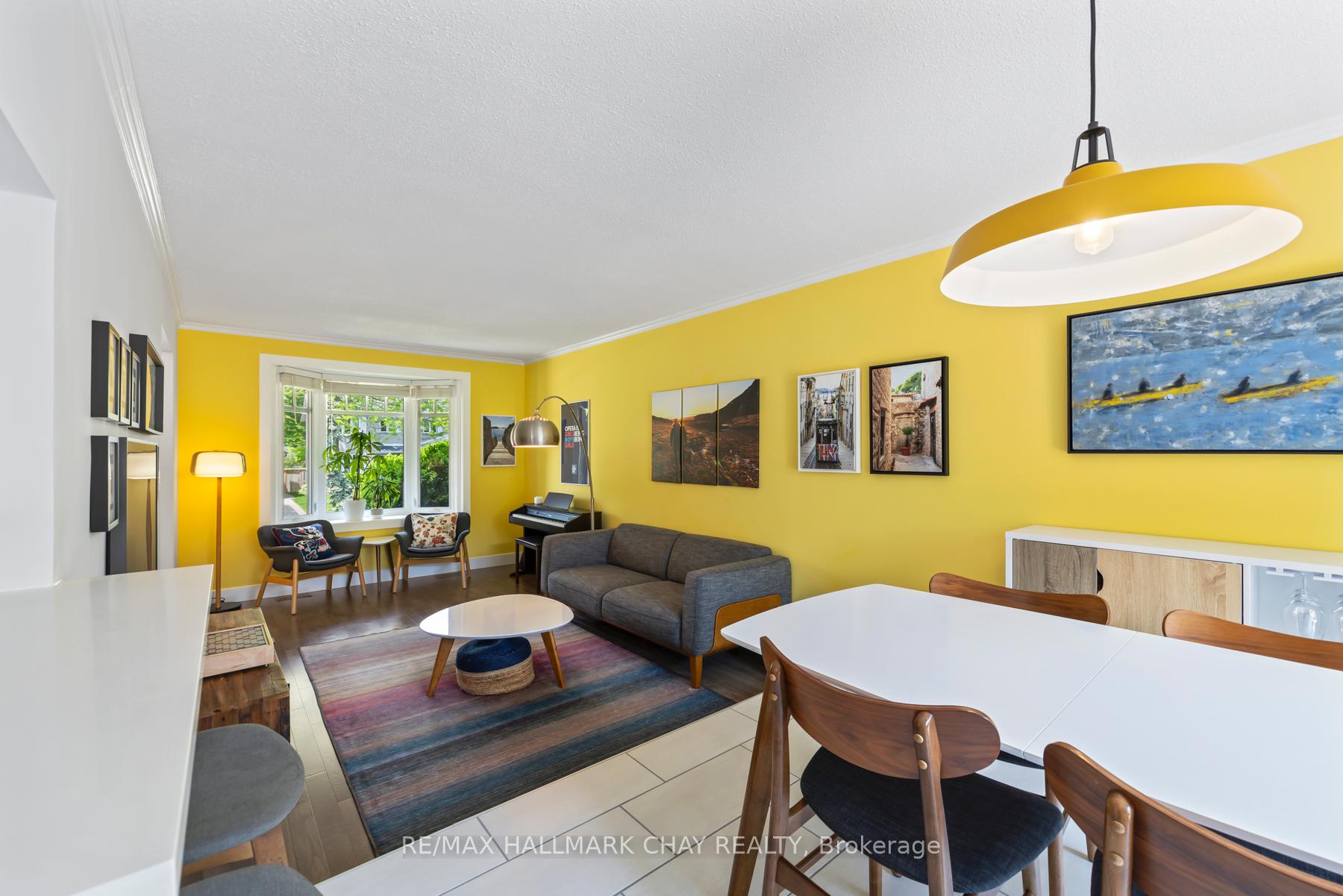 Photo 2 of 850 Rowantree Crescent, Kingston, North of Taylor-Kidd Blvd — HOMEH