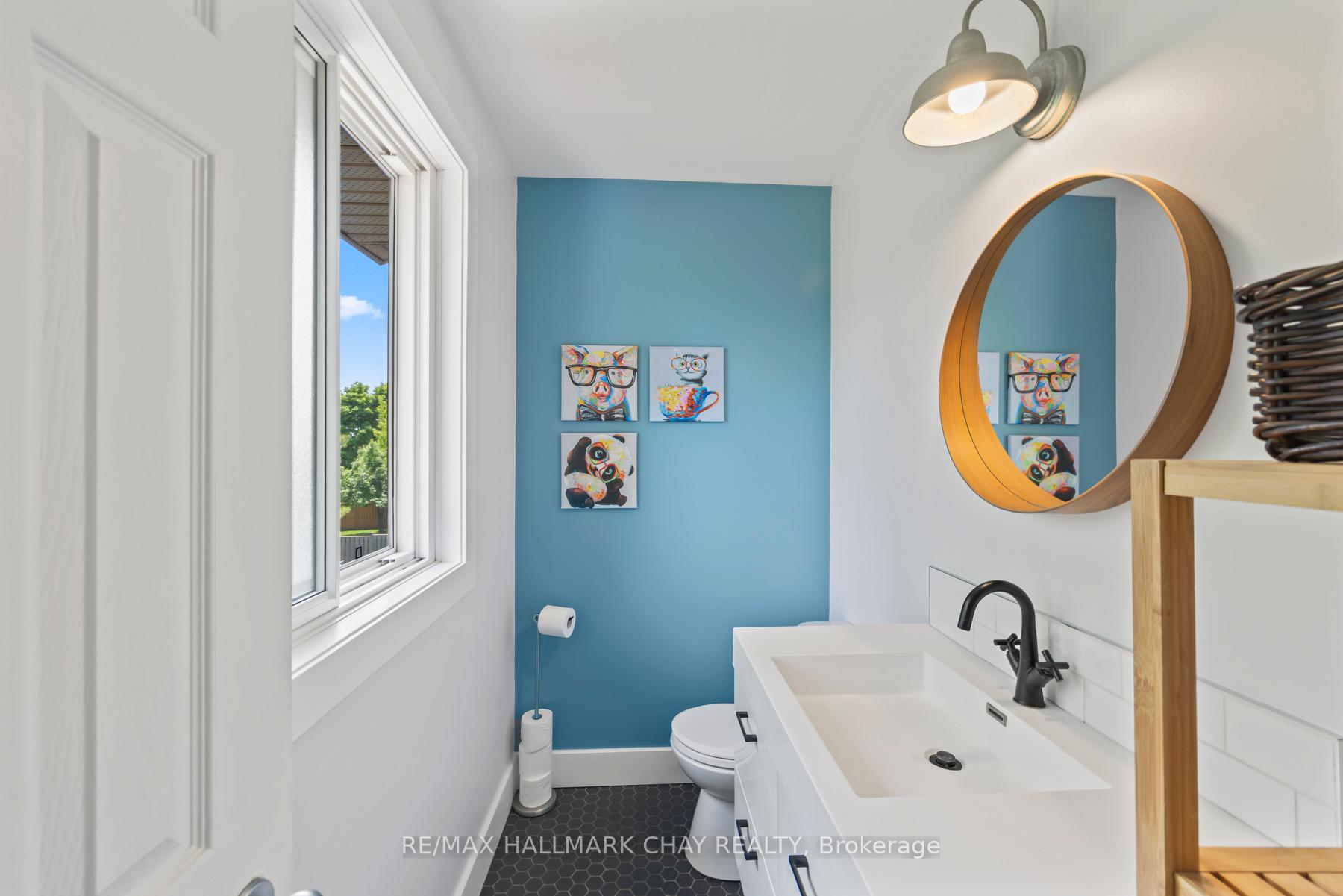 Photo 19 of 850 Rowantree Crescent, Kingston, North of Taylor-Kidd Blvd — HOMEH