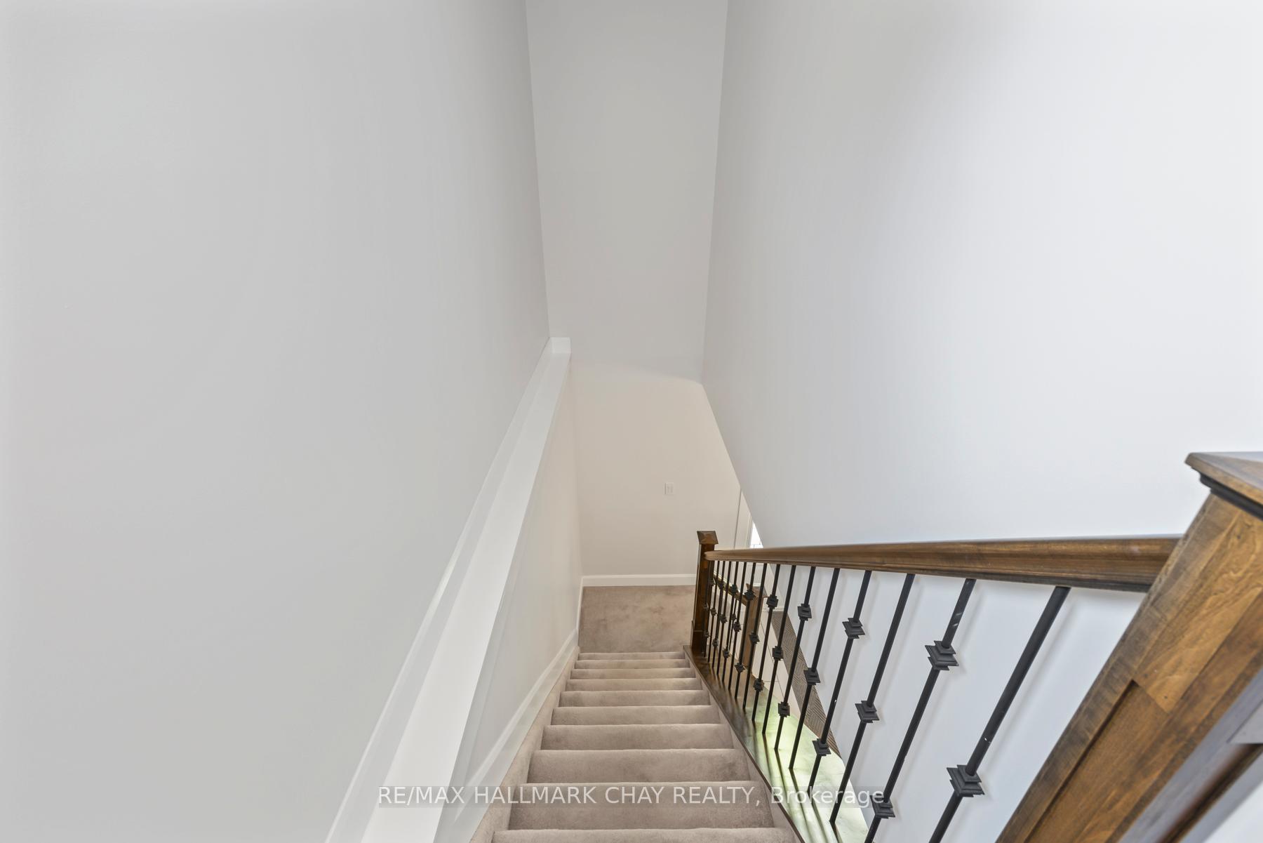 Photo 45 of 850 Rowantree Crescent, Kingston, North of Taylor-Kidd Blvd — HOMEH