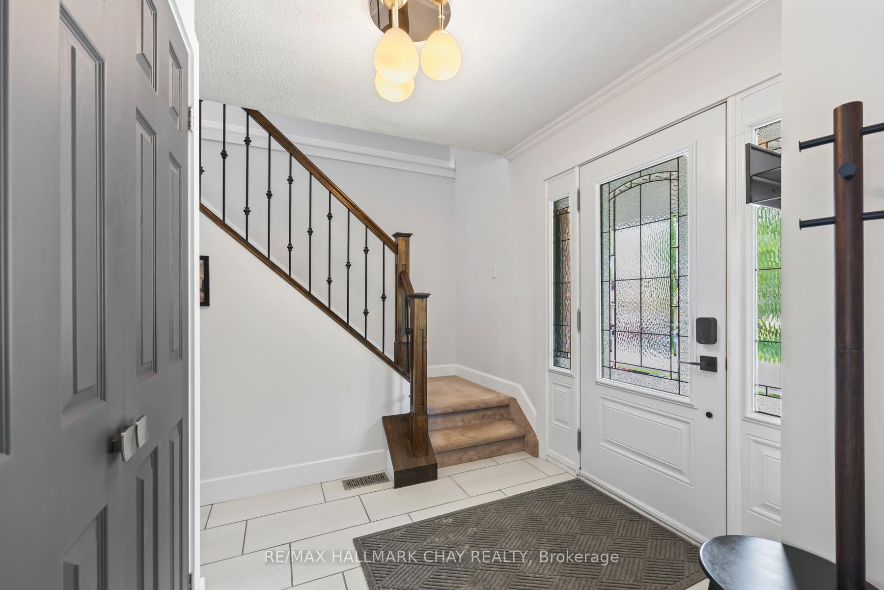 Photo 10 of 850 Rowantree Crescent, Kingston, North of Taylor-Kidd Blvd — HOMEH