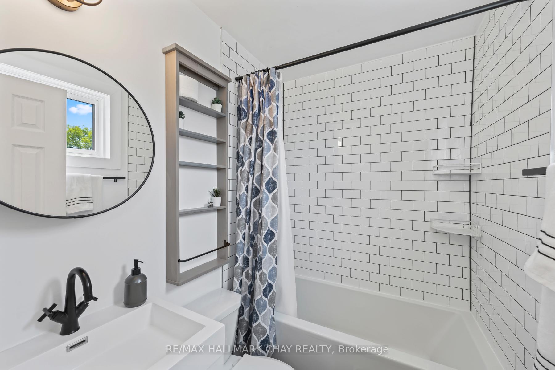 Photo 29 of 850 Rowantree Crescent, Kingston, North of Taylor-Kidd Blvd — HOMEH