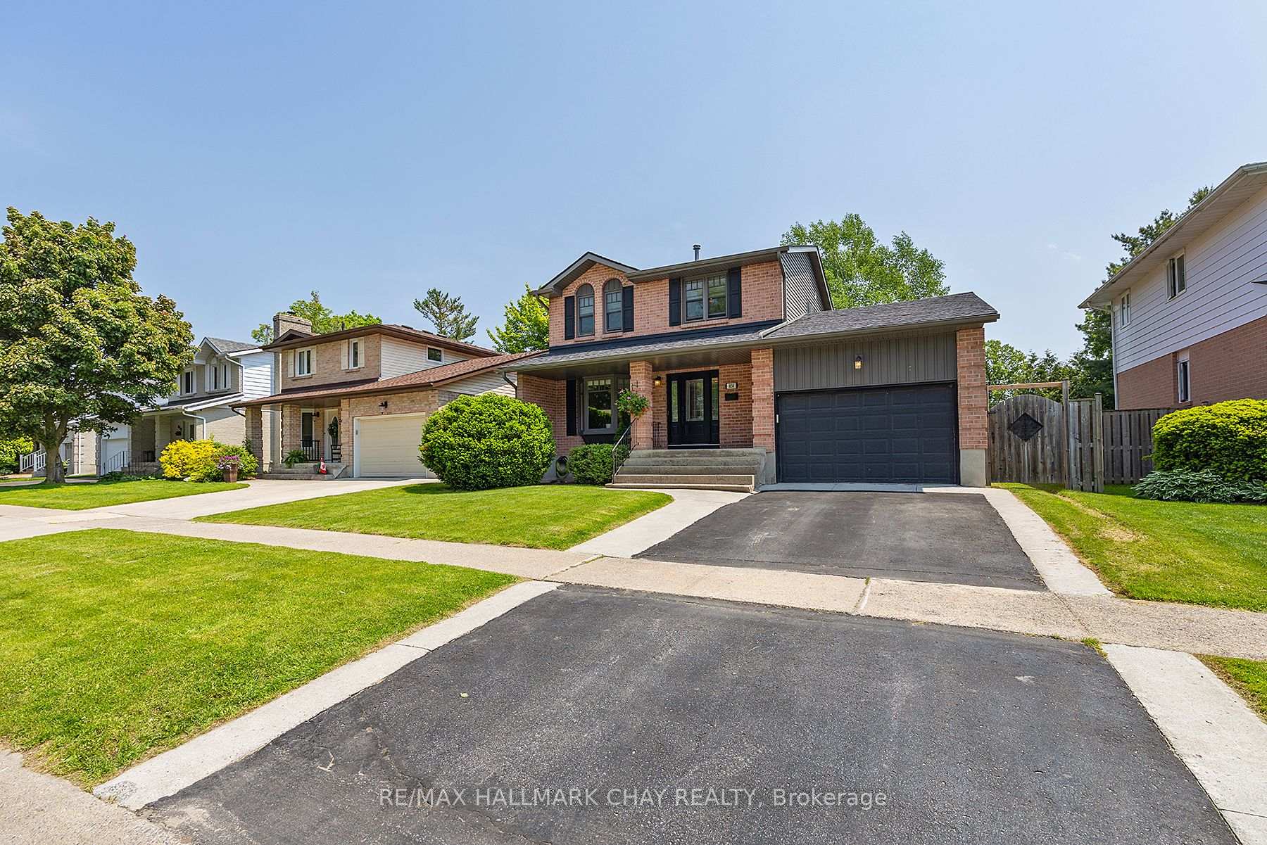 Photo 44 of 850 Rowantree Crescent, Kingston, North of Taylor-Kidd Blvd — HOMEH