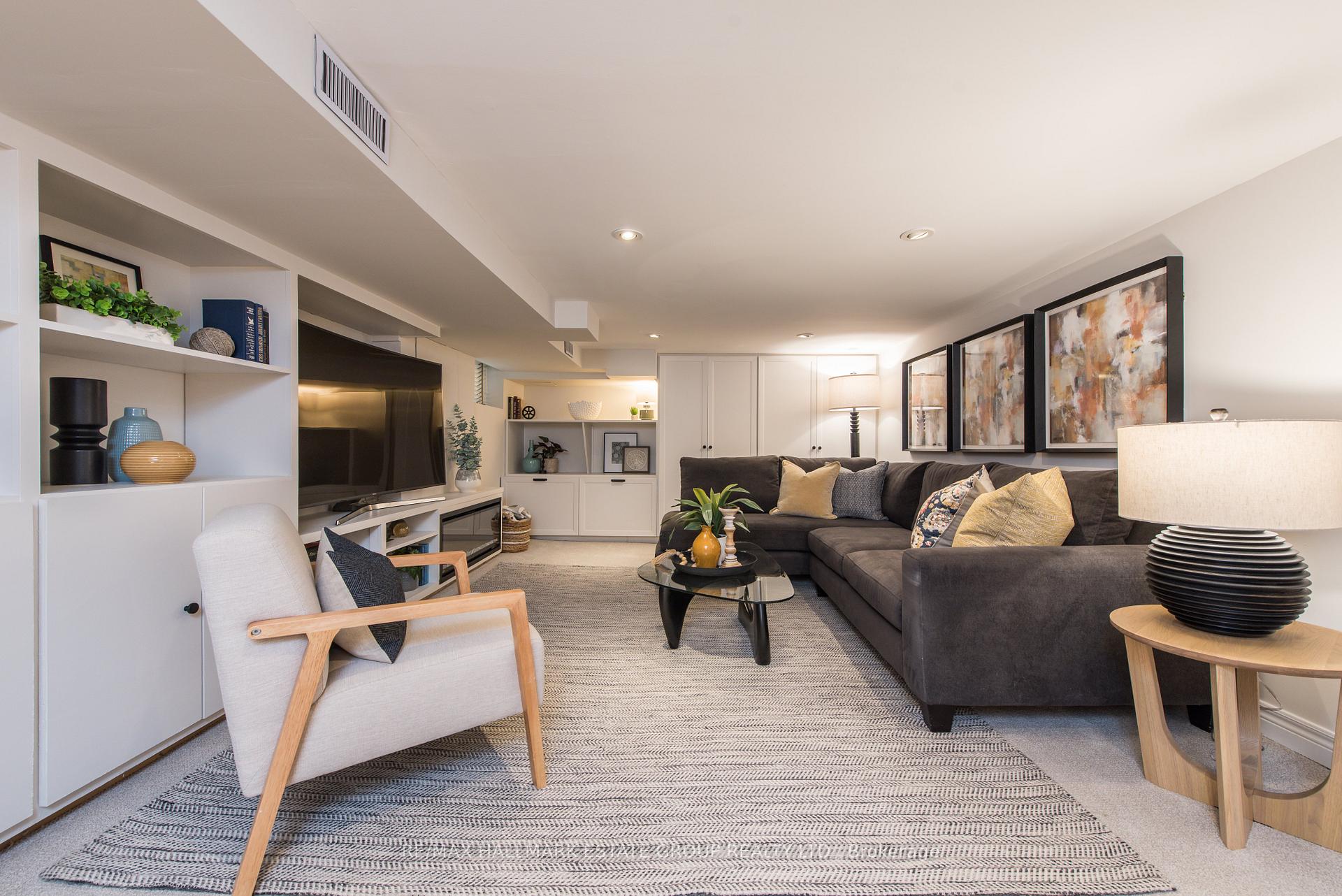Photo 18 of 56 Oakcrest Avenue, Toronto, East End-Danforth — HOMEH