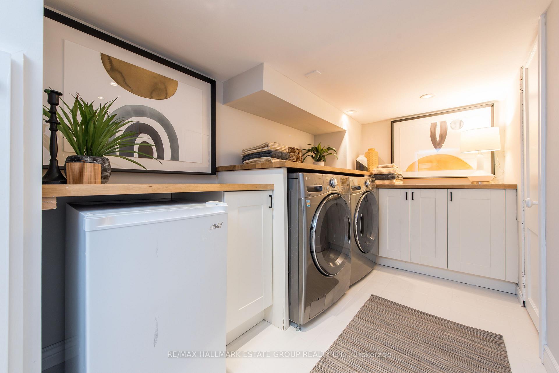 Photo 15 of 56 Oakcrest Avenue, Toronto, East End-Danforth — HOMEH