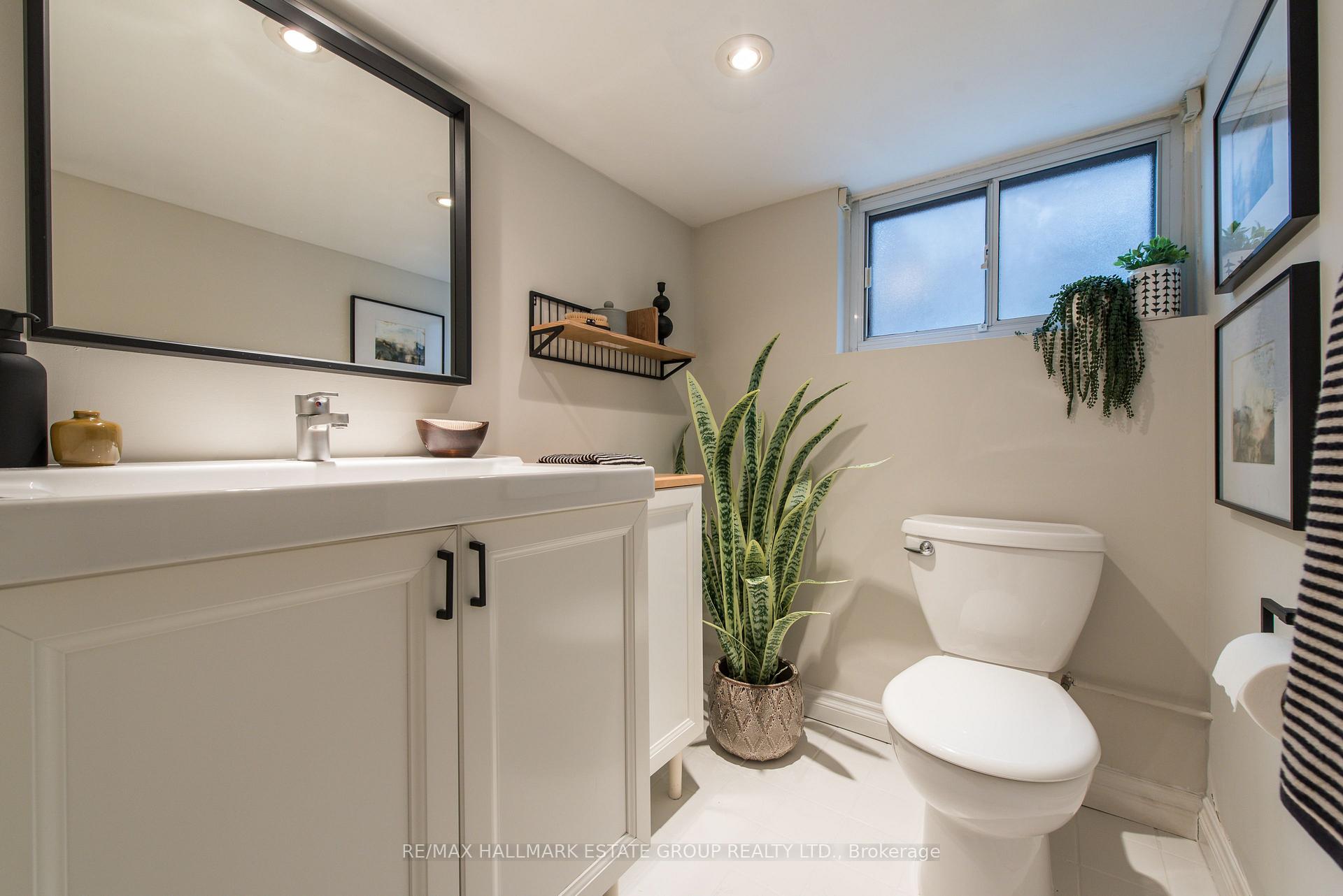 Photo 30 of 56 Oakcrest Avenue, Toronto, East End-Danforth — HOMEH