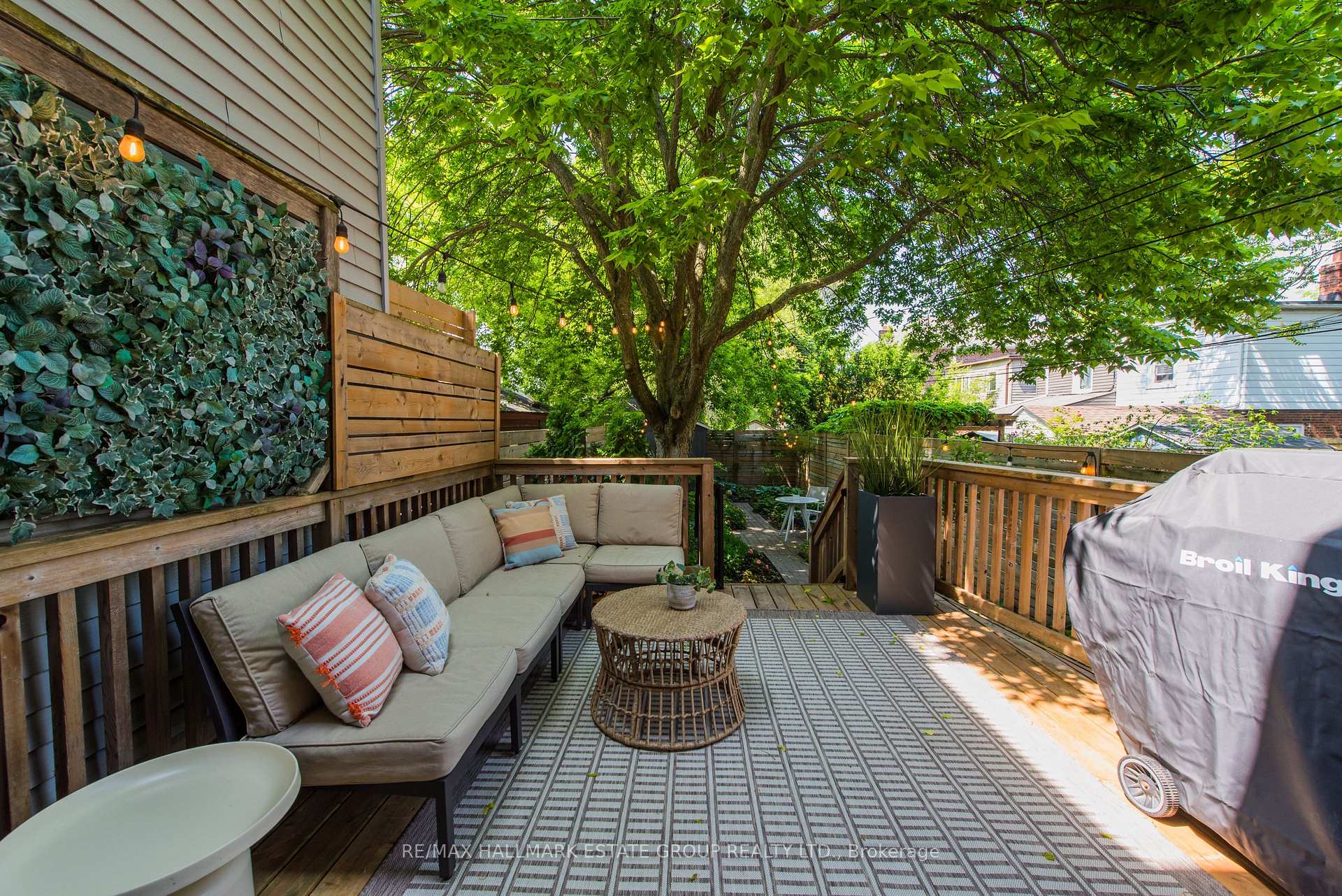 Photo 28 of 56 Oakcrest Avenue, Toronto, East End-Danforth — HOMEH