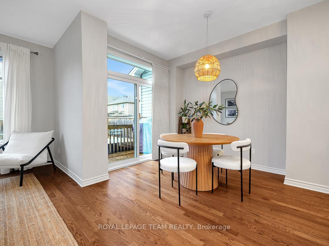 Photo 10 of 399 Warmstone Drive, Ottawa, Stittsville (North) — HOMEH