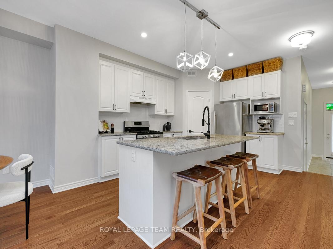 Photo 16 of 399 Warmstone Drive, Ottawa, Stittsville (North) — HOMEH