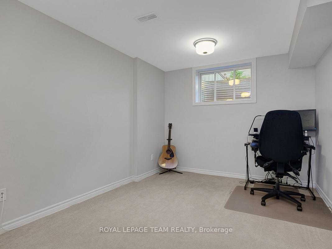 Photo 34 of 399 Warmstone Drive, Ottawa, Stittsville (North) — HOMEH