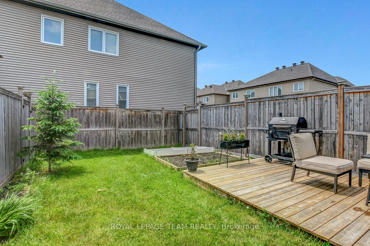 Photo 42 of 399 Warmstone Drive, Ottawa, Stittsville (North) — HOMEH