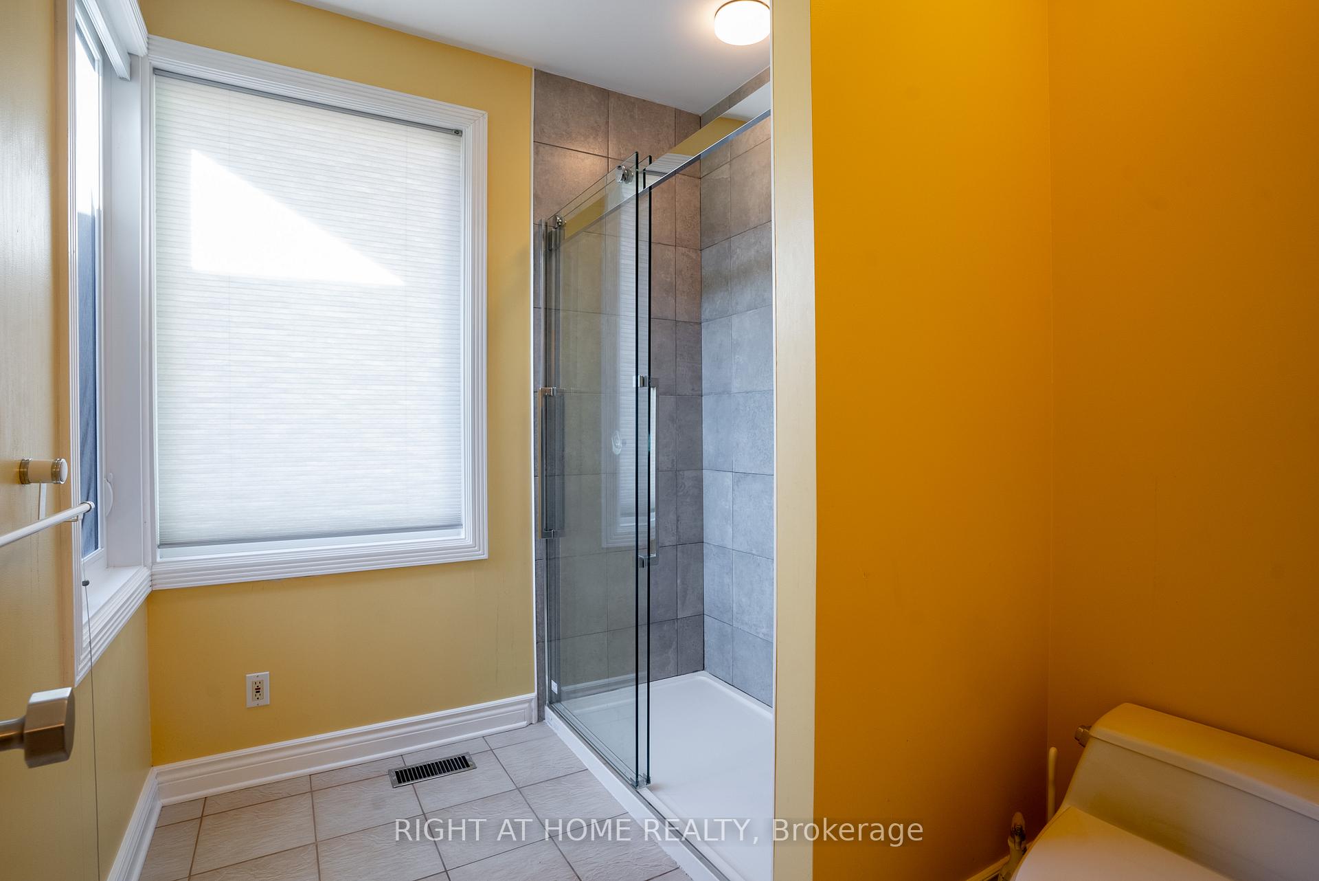 Photo 34 of 5 Burnt Tree Court, Ottawa, Cedar Hill/Orchard Estates — HOMEH
