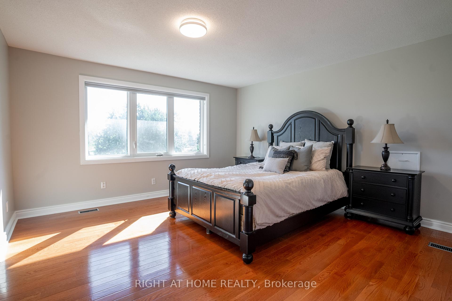 Photo 45 of 5 Burnt Tree Court, Ottawa, Cedar Hill/Orchard Estates — HOMEH