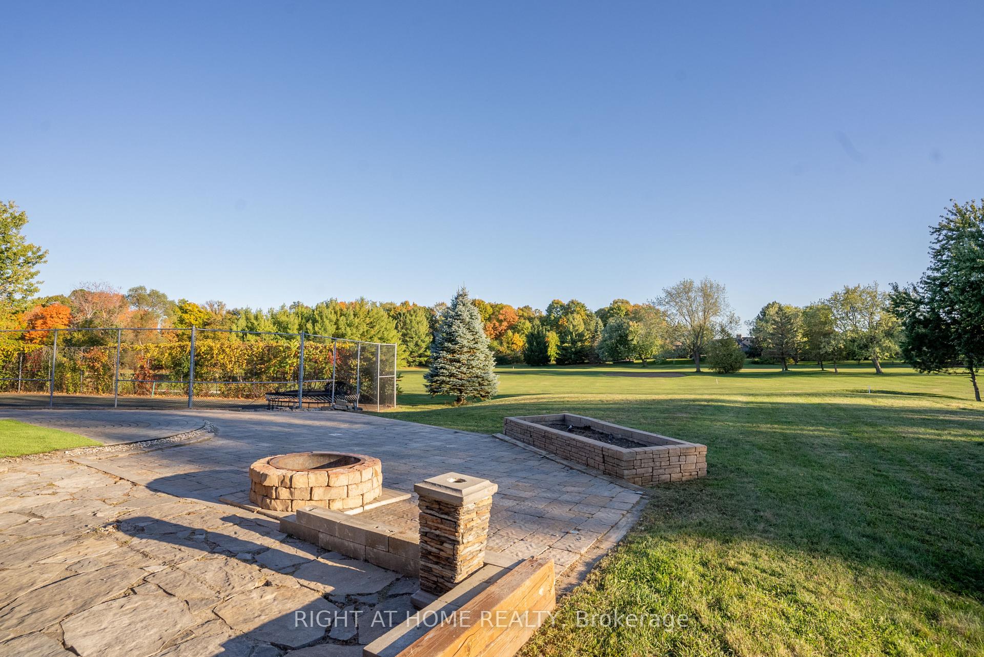 Photo 48 of 5 Burnt Tree Court, Ottawa, Cedar Hill/Orchard Estates — HOMEH