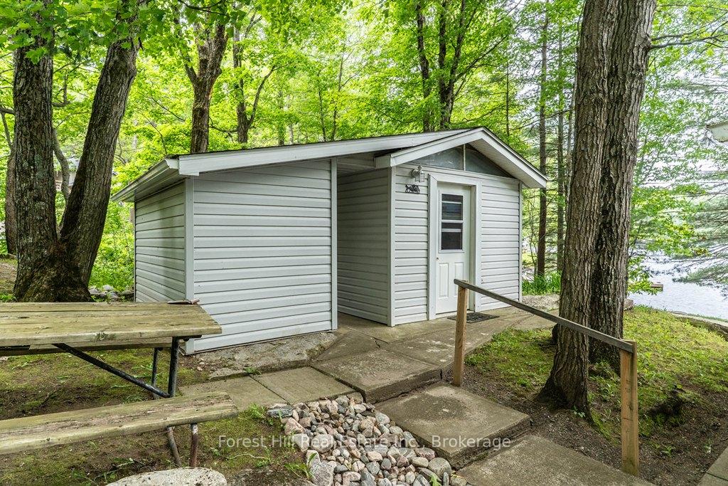 Photo 35 of 1131 Buckslide Road, Algonquin Highlands, Stanhope — HOMEH
