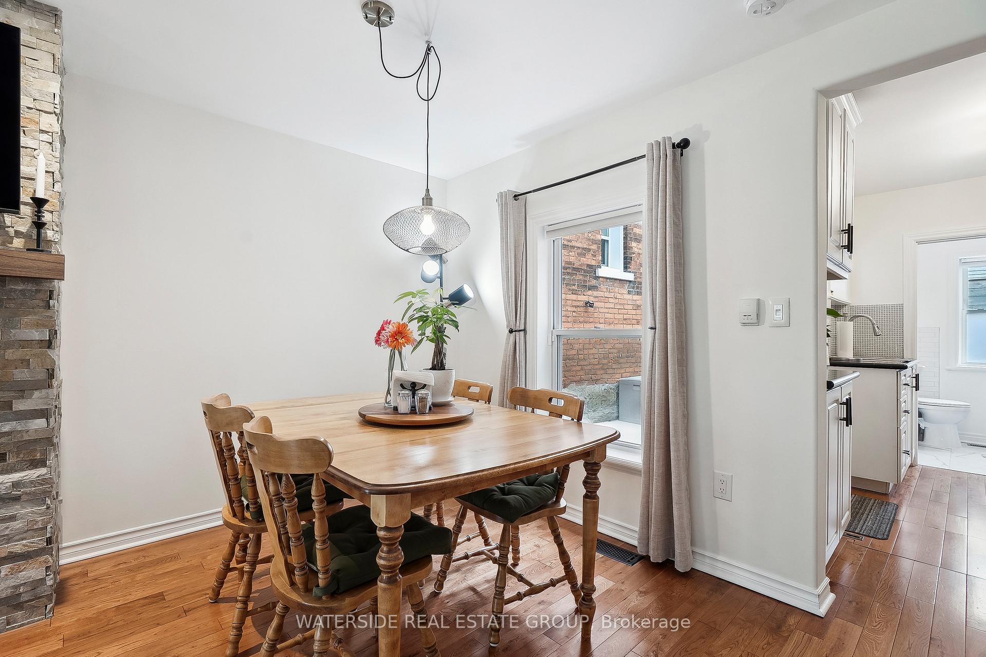 Photo 4 of 75 Ray Street N, Hamilton, Strathcona — HOMEH