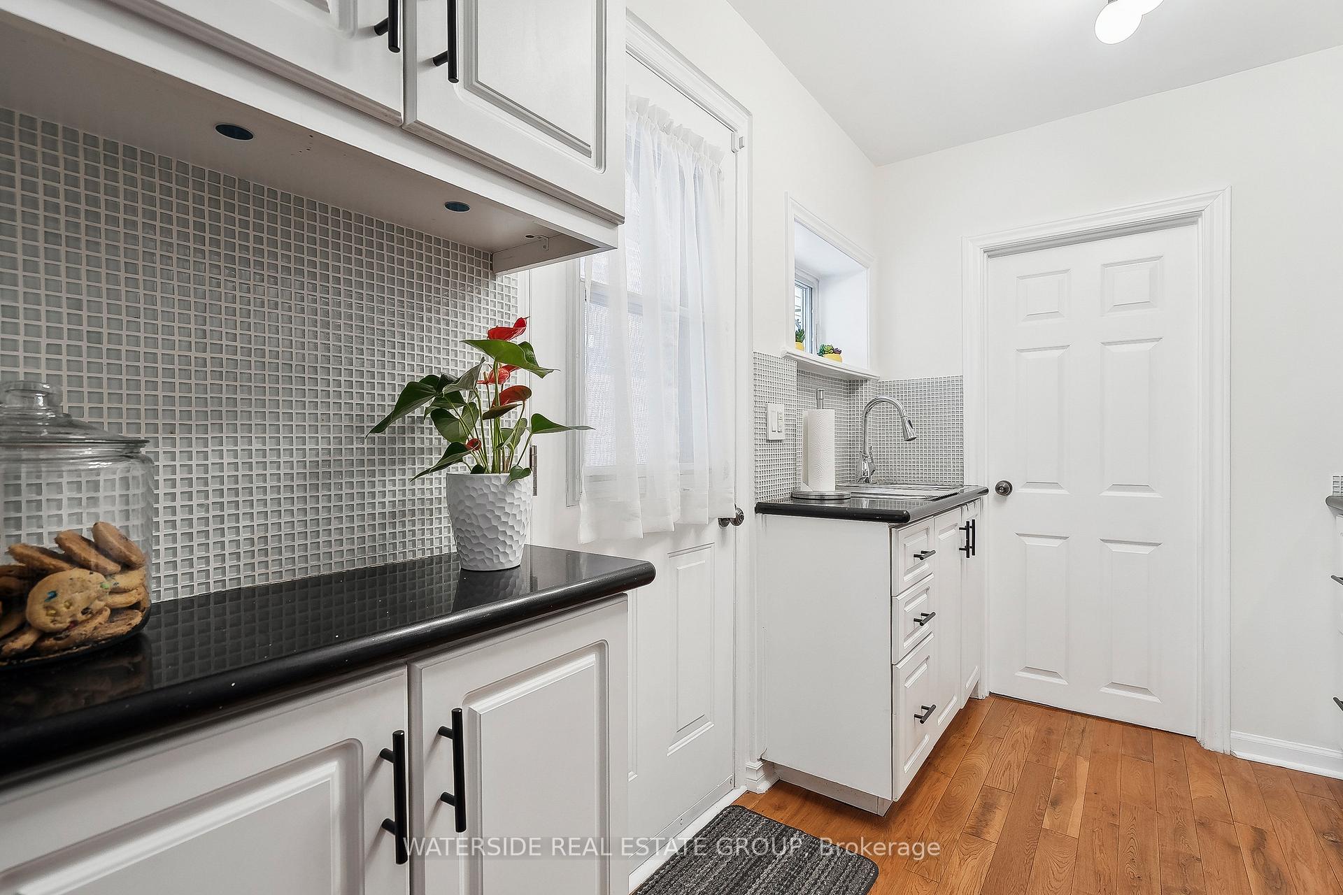 Photo 6 of 75 Ray Street N, Hamilton, Strathcona — HOMEH