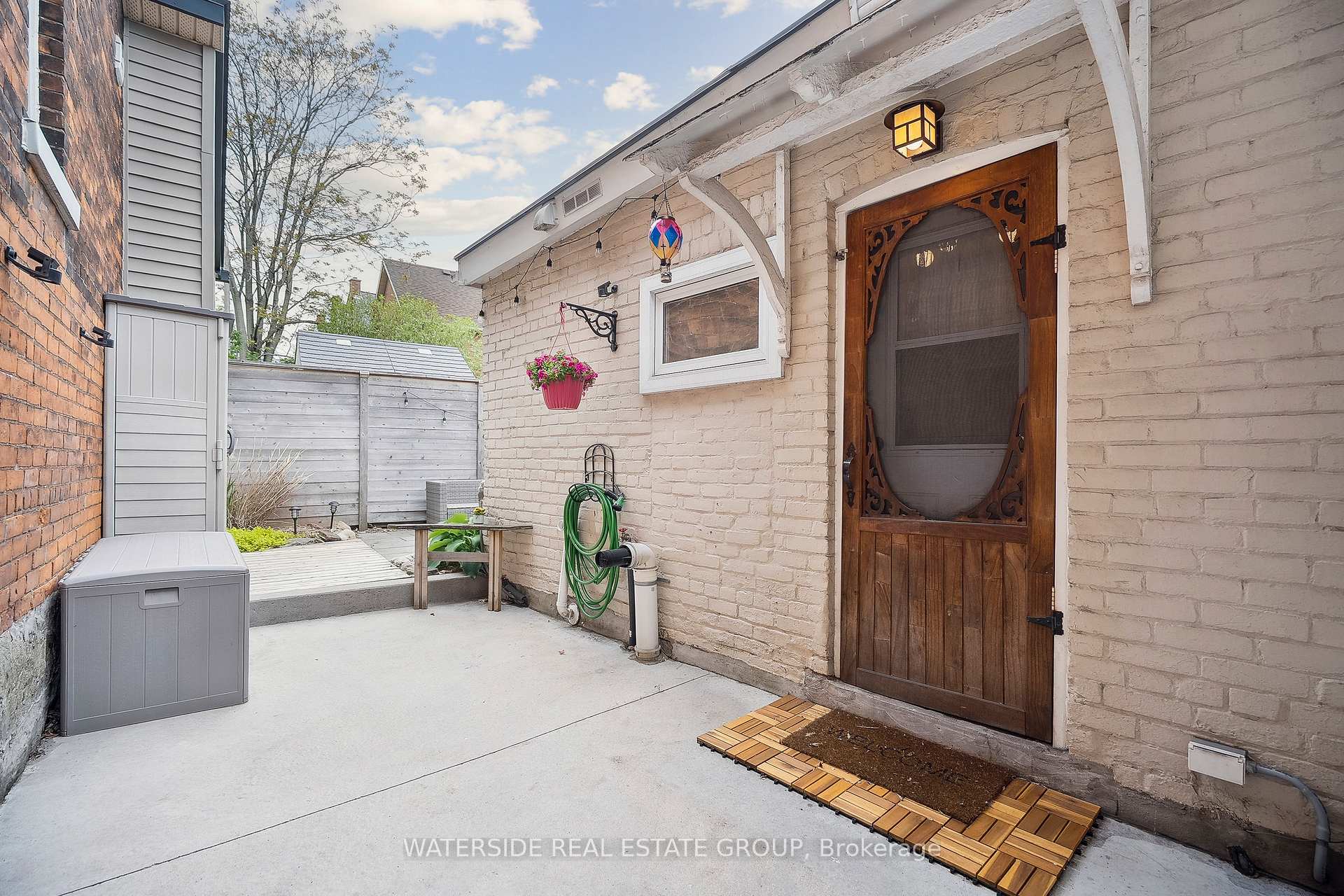 Photo 25 of 75 Ray Street N, Hamilton, Strathcona — HOMEH