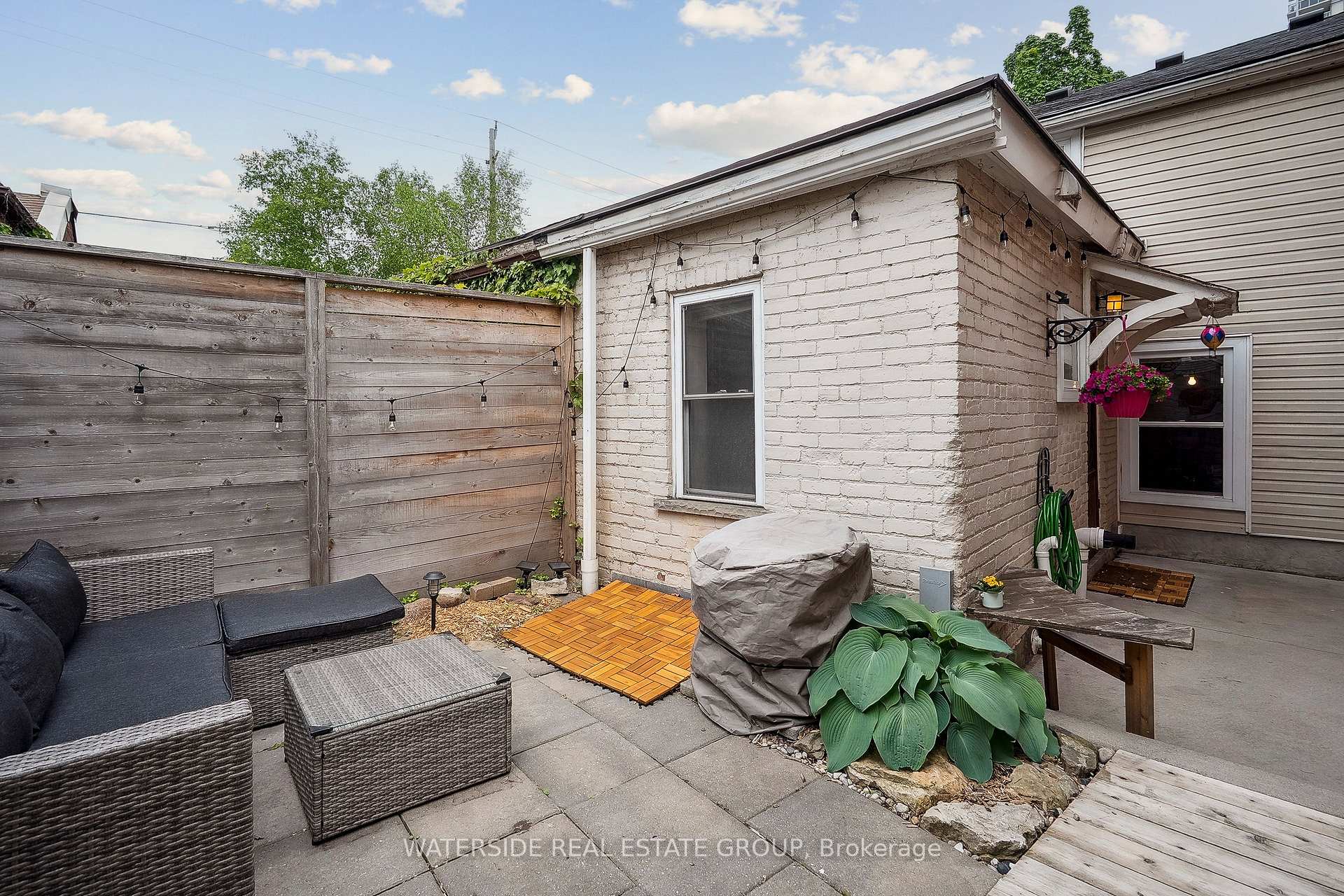 Photo 27 of 75 Ray Street N, Hamilton, Strathcona — HOMEH