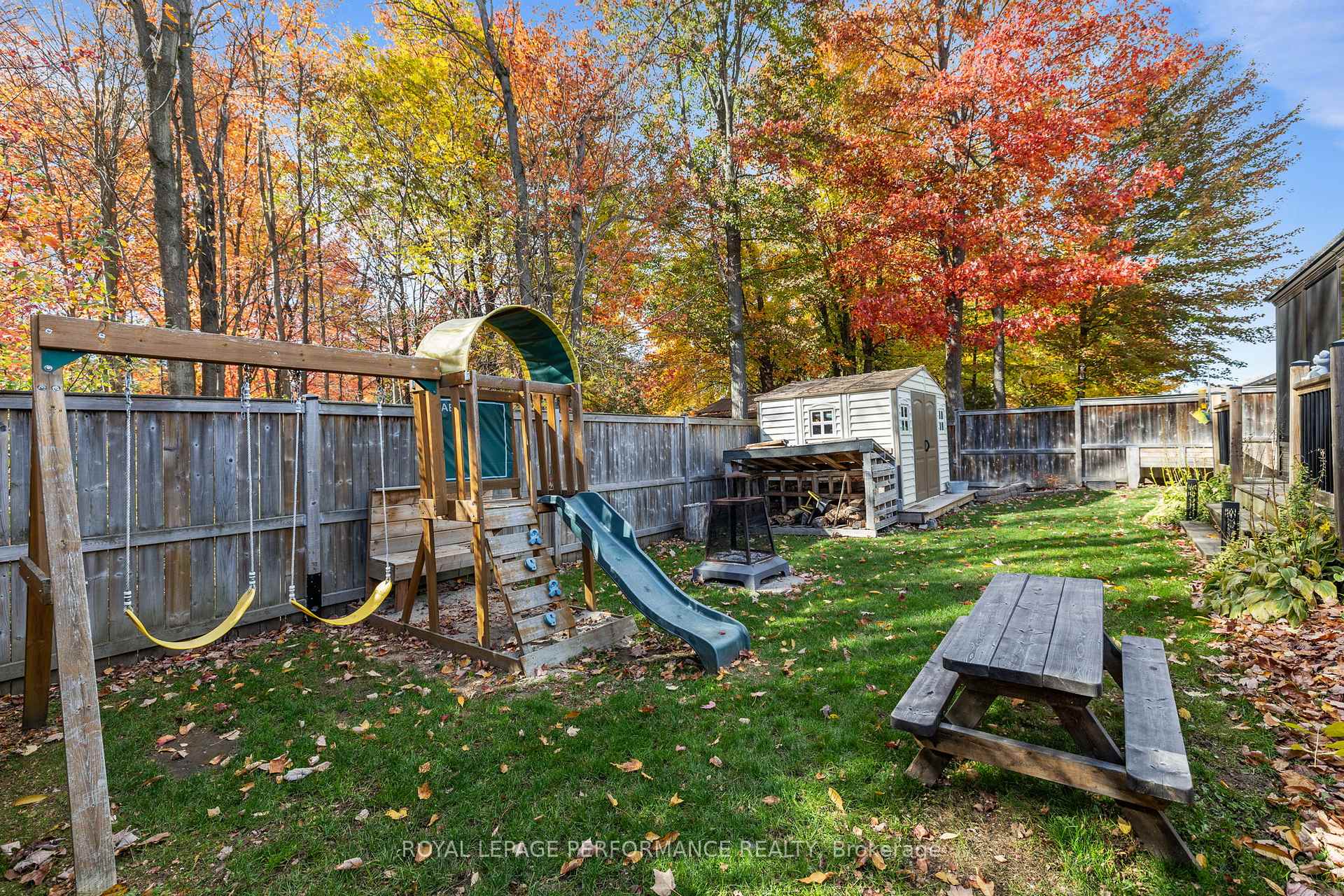 Photo 38 of 54 Giroux Street, The Nation, Limoges — HOMEH