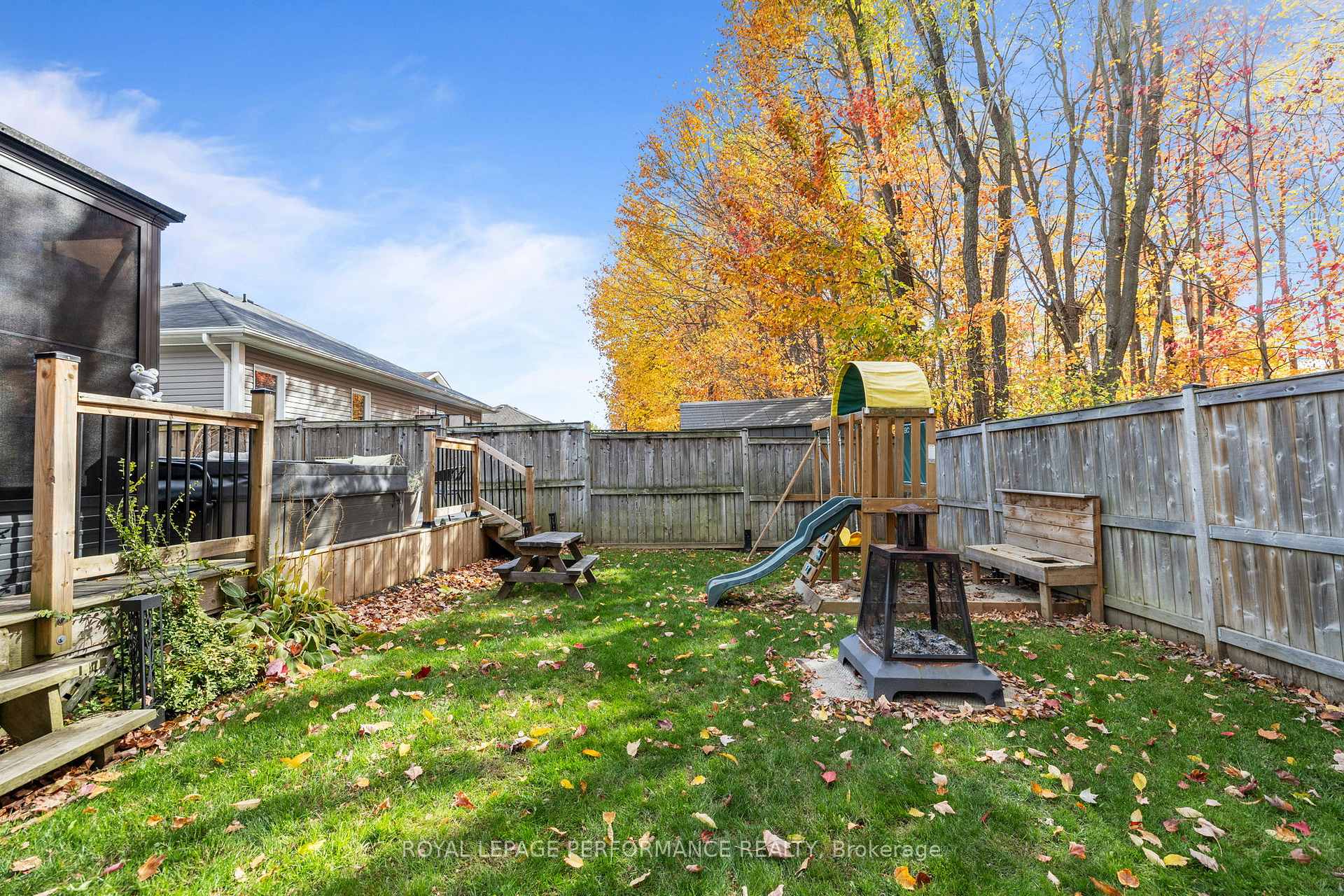 Photo 46 of 54 Giroux Street, The Nation, Limoges — HOMEH