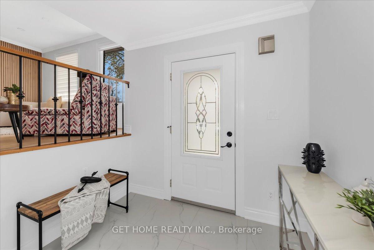 Photo 2 of 1880 Earlwood Drive, Cambridge — HOMEH