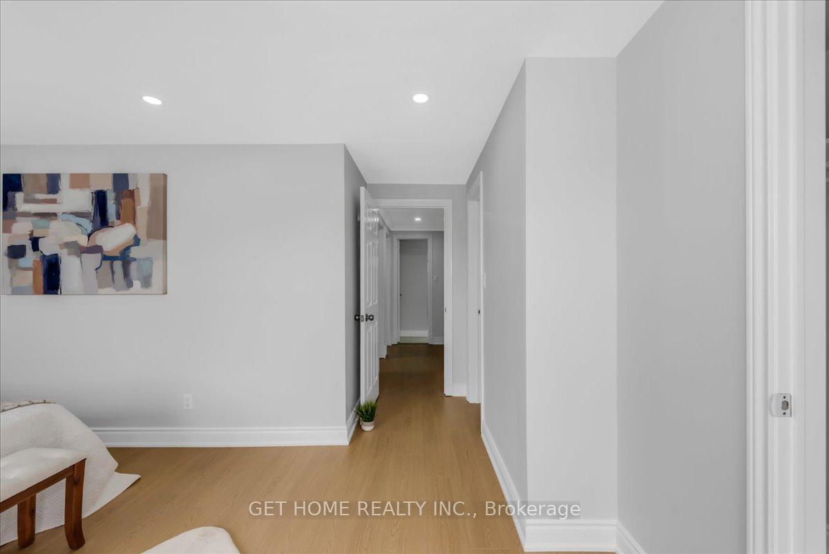 Photo 25 of 1880 Earlwood Drive, Cambridge — HOMEH